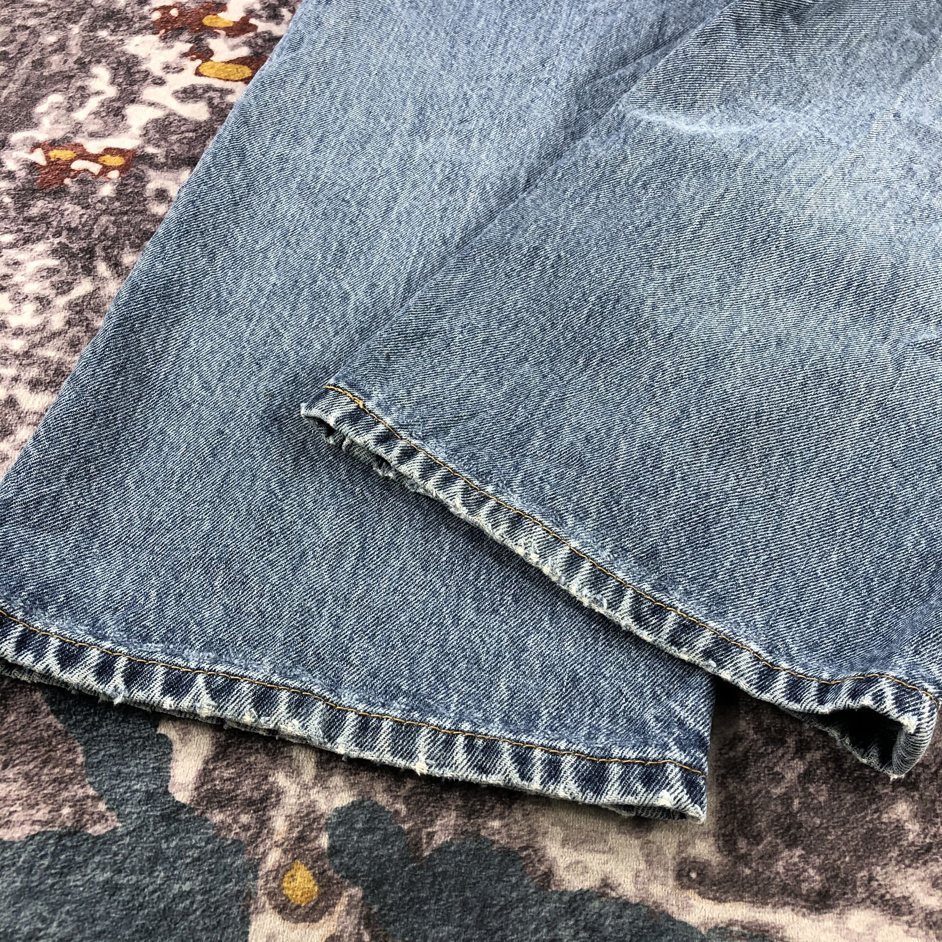 Levi's × Vintage Vintage Blue Wash Levis 517 Flare Jeans-JM2979 Size US 37 - 4 Thumbnail