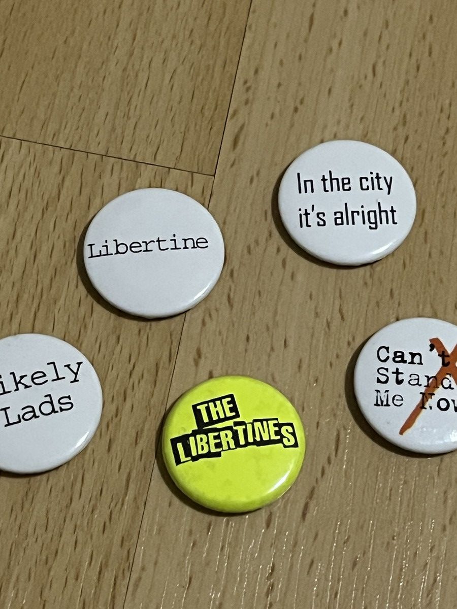 Band Tees The Libertines vintage buttons Size ONE SIZE - 2 Thumbnail