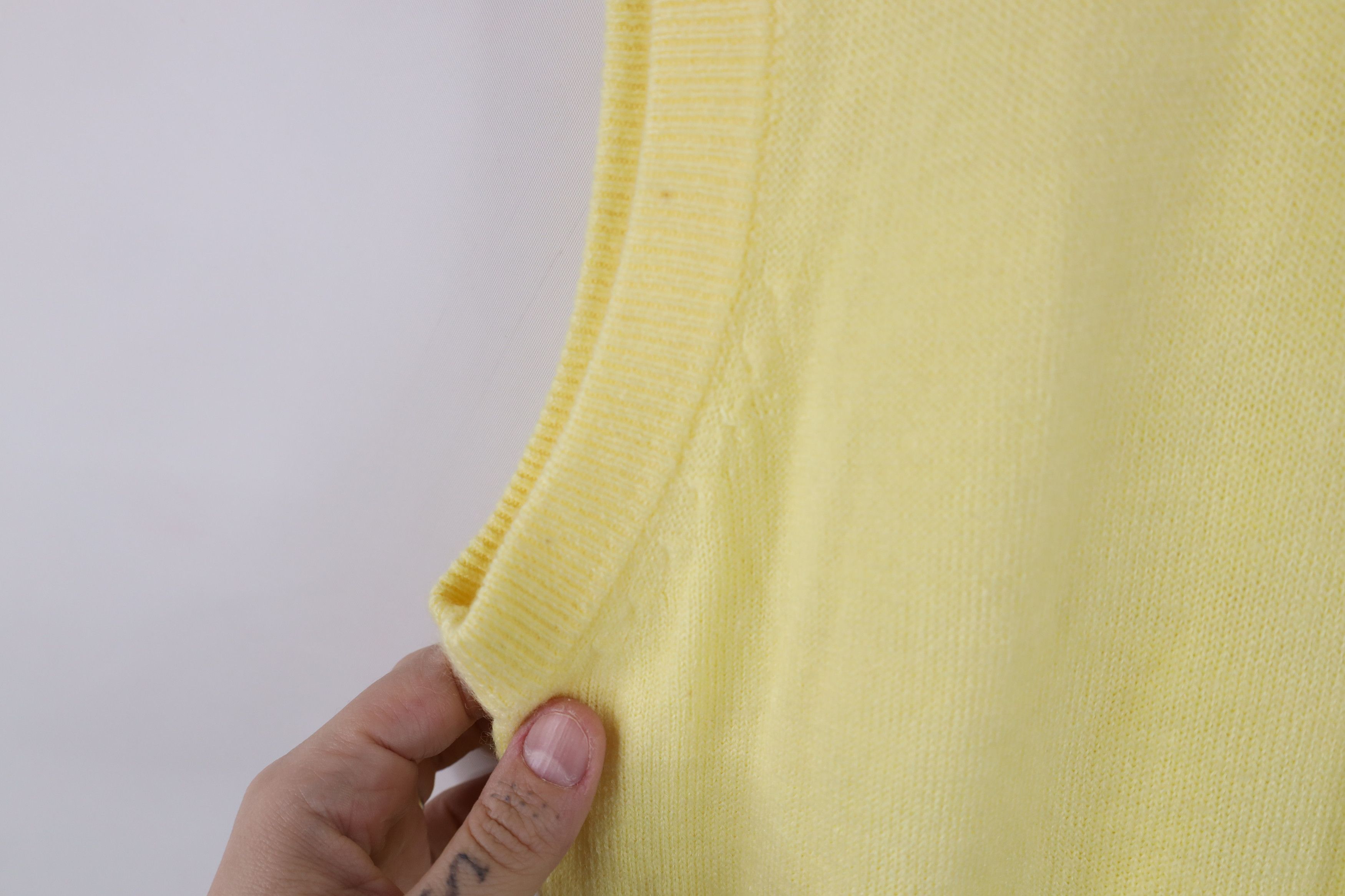 Vintage Deadstock Vintage 70s Streetwear Knit Sweater Vest Yellow Size L / US 10 / IT 46 - 10 Thumbnail