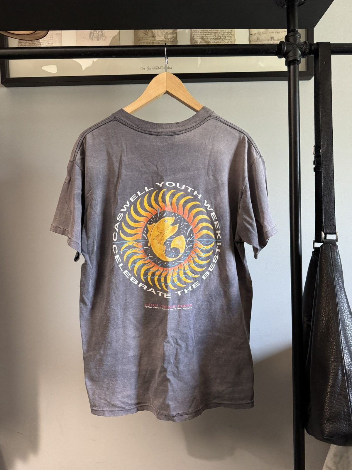 Vintage Faded Single Stitch Fish Tales T-Shirt Size US L / EU 52-54 / 3 - 1 Thumbnail