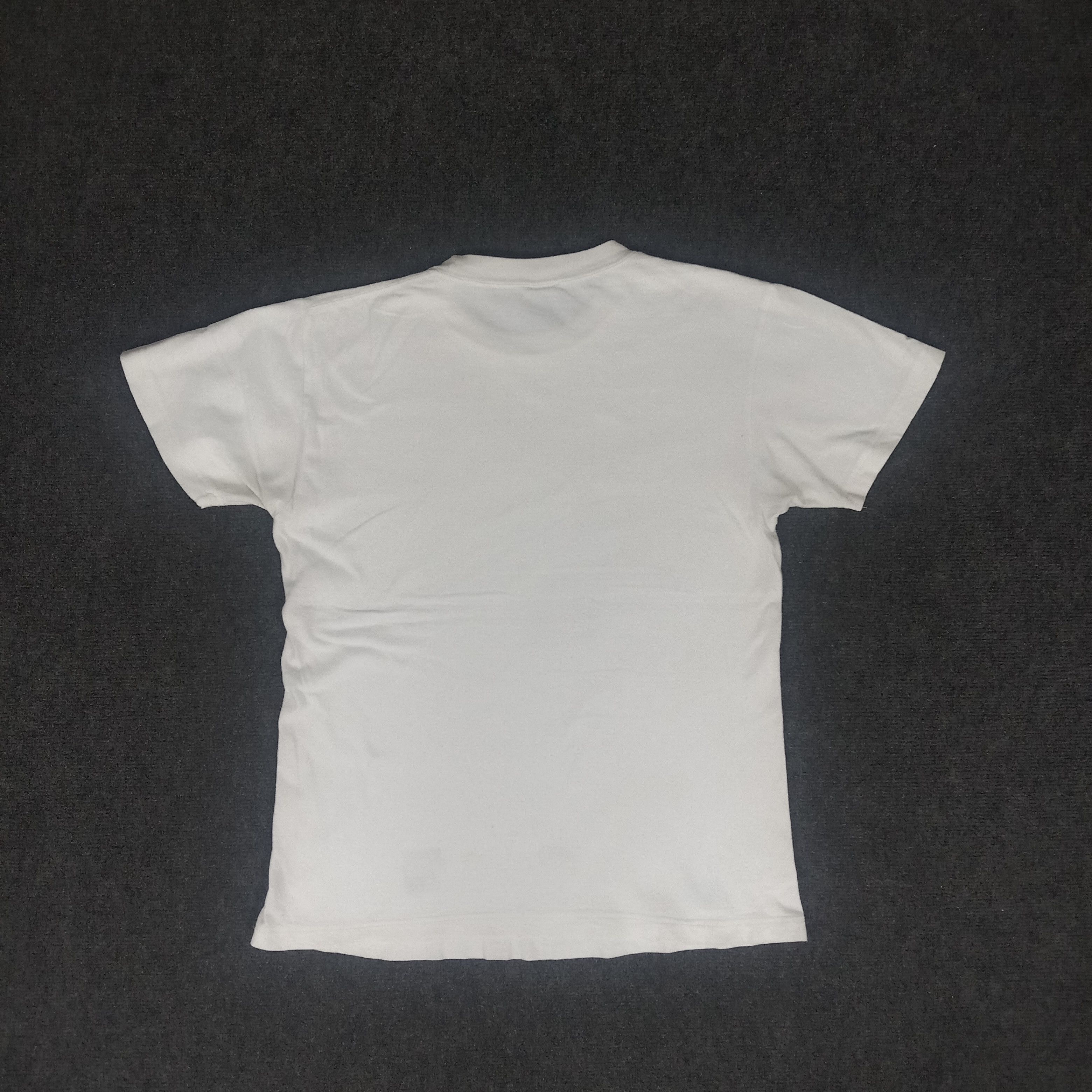 Vintage 90's a) Woman Streetwear Woman Tshirt