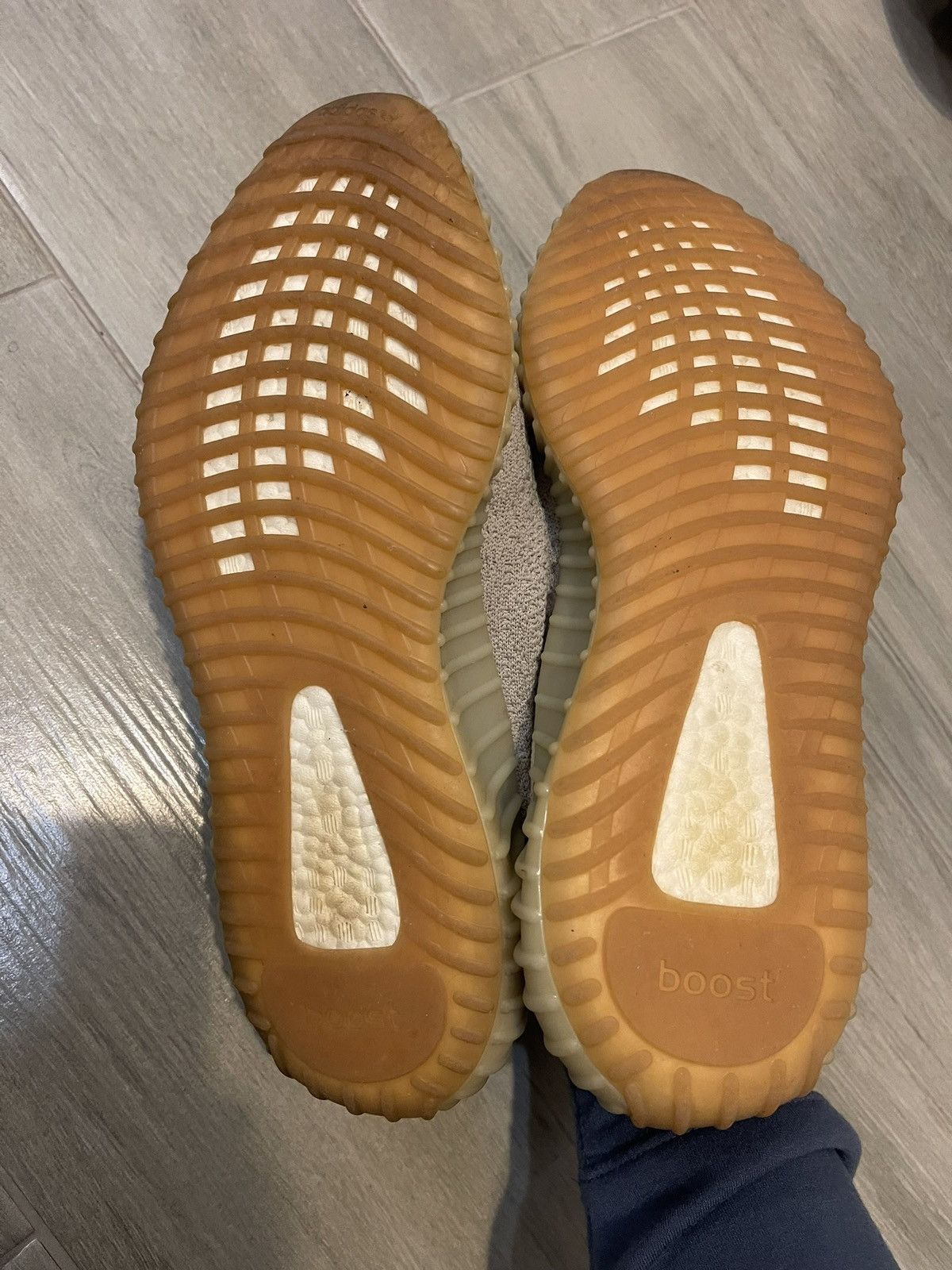 Adidas × Kanye West Yeezy Boost 350 V2 Sesame 2018 Size US 11.5 / EU 44-45 - 3 Thumbnail