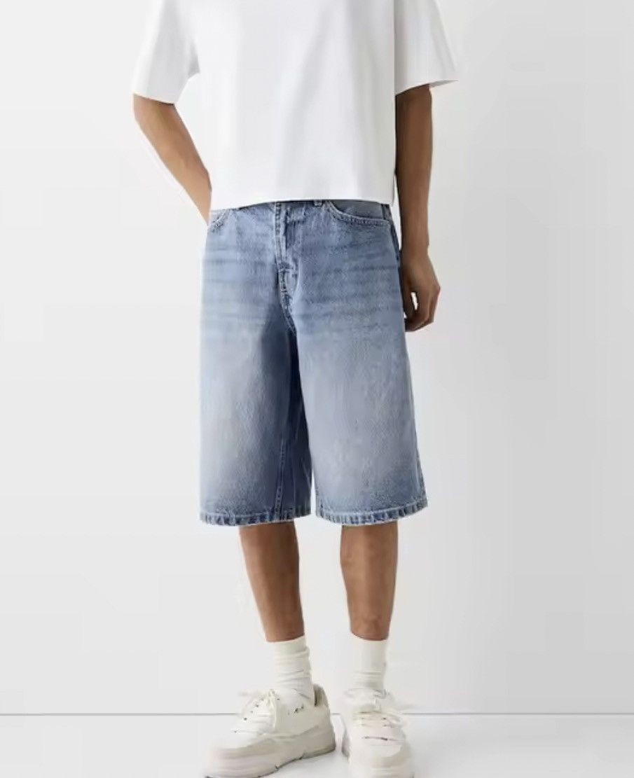 Jean Light Wash Blue Wide-Leg Shorts | Knee Length Baggy Jorts Size US 36 / EU 52 - 2 Thumbnail