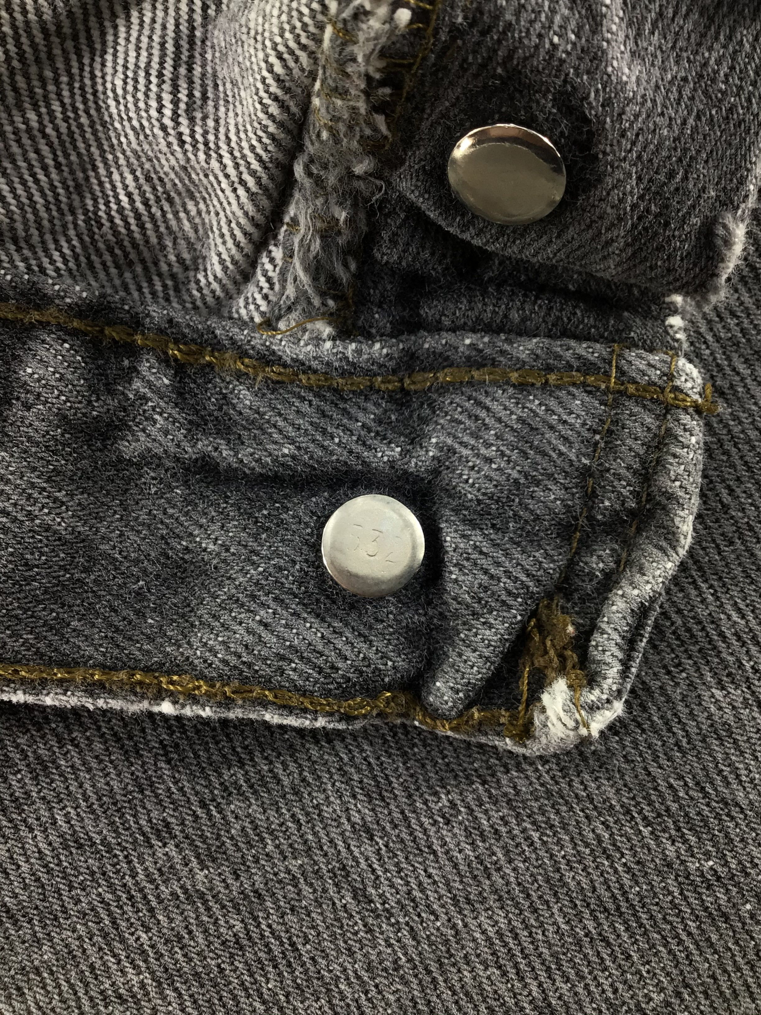 Levi's Faded Vintage Levis 501 Jeans Dark Wash Denim -J333 Size US 32 / EU 48 - 9 Thumbnail