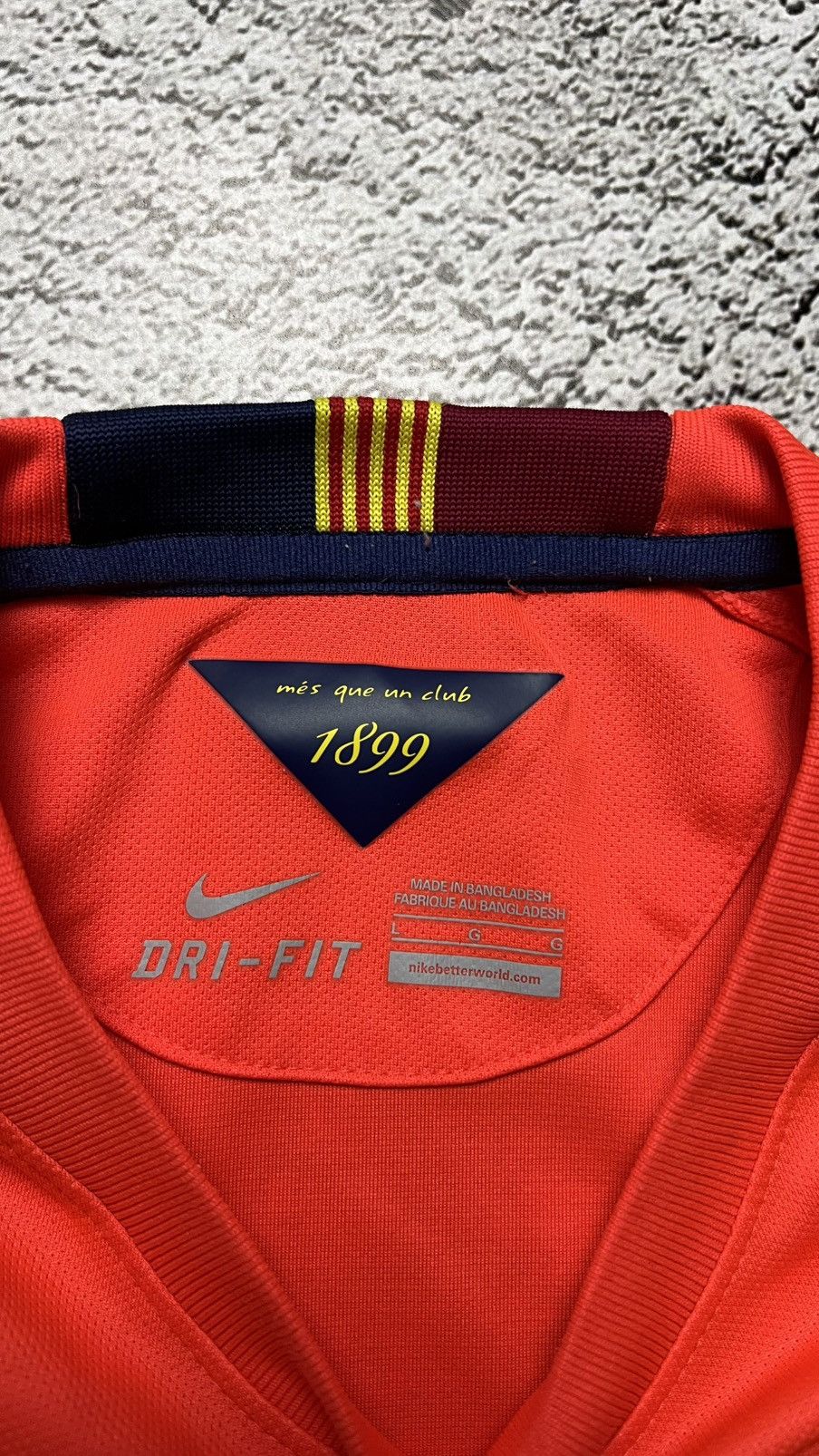 Nike 2014-2015 FCB Barcelona Y2K blokecore nike jersey Qatar Size US L / EU 52-54 / 3 - 5 Thumbnail