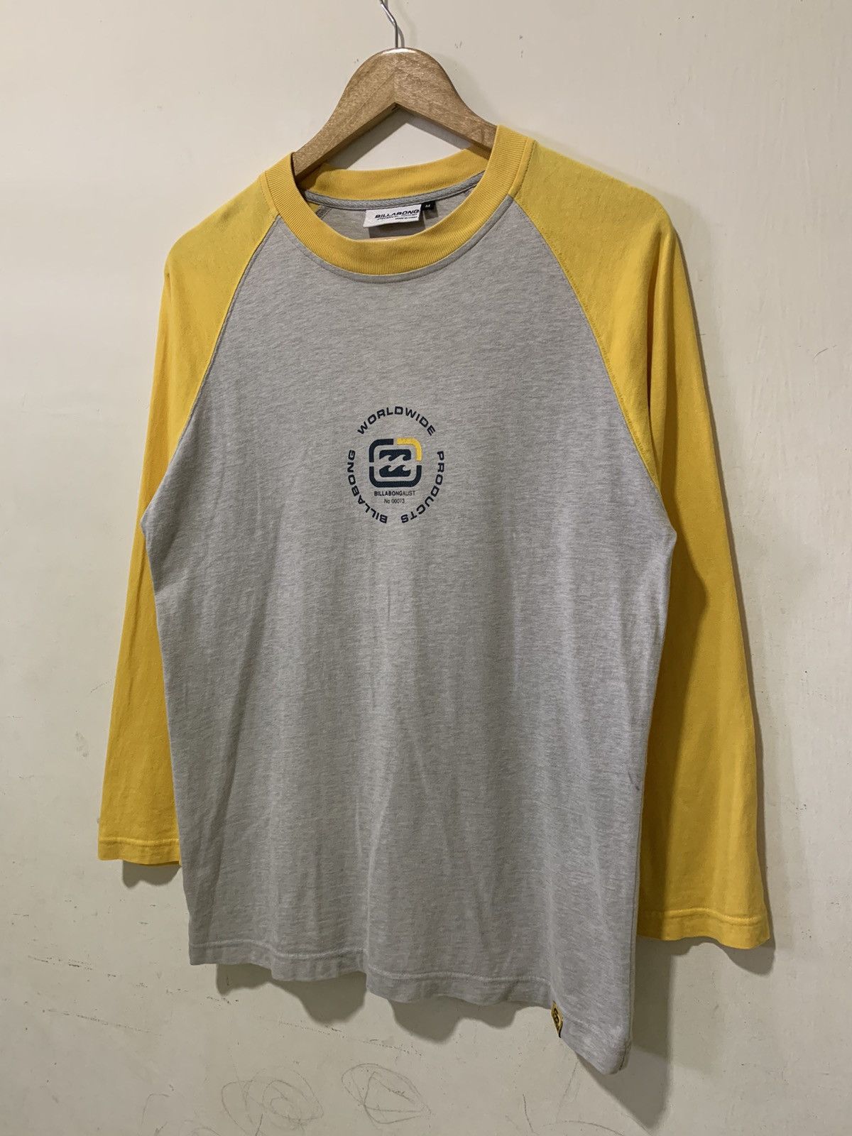 Billabong Vintage Billabong Aust 00073 Surfboards T-Shirt Size US M / EU 48-50 / 2 - 2 Thumbnail
