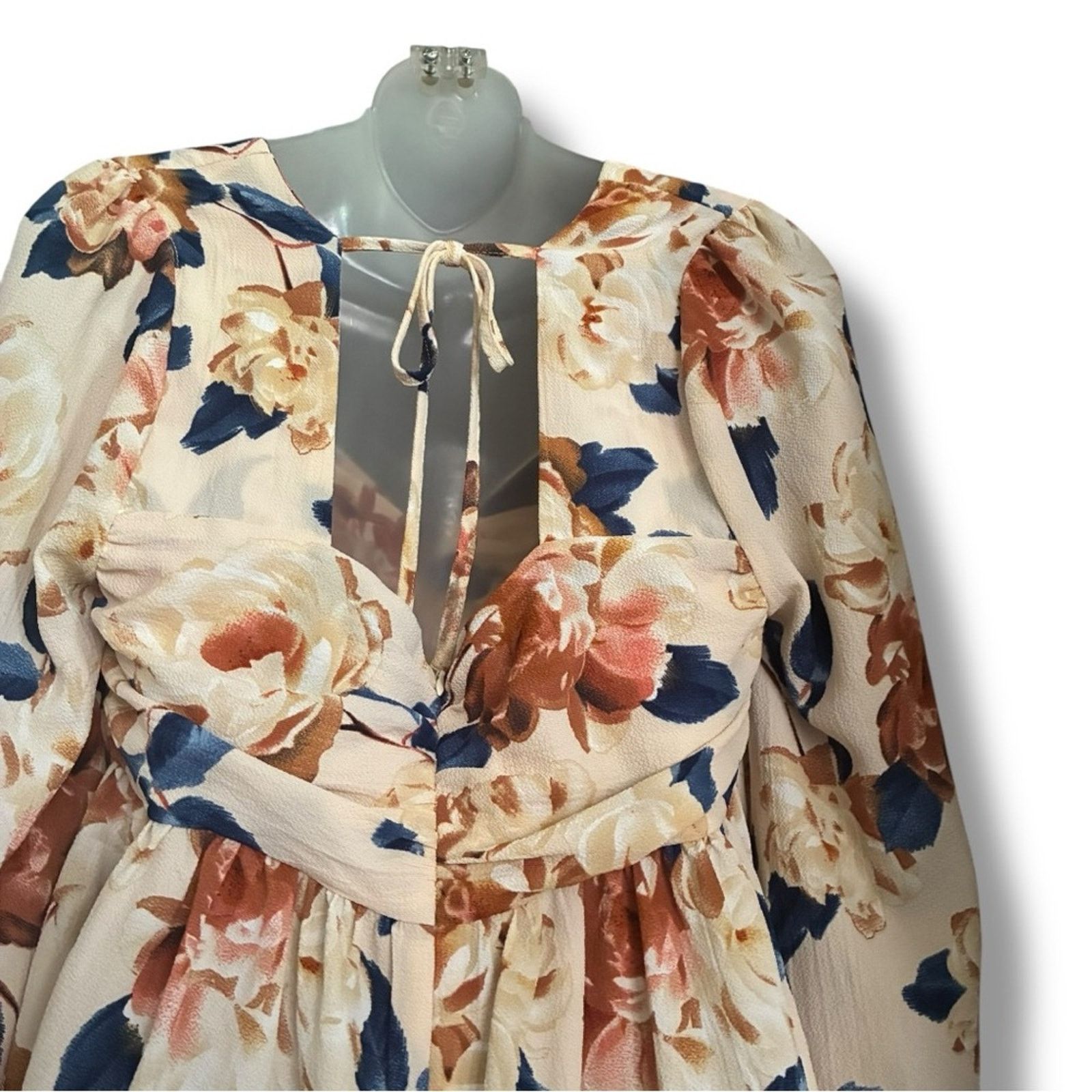 Other Entro boho cottagecore babydoll floral top with bell sleeves Size L / US 10 / IT 46 - 5 Thumbnail