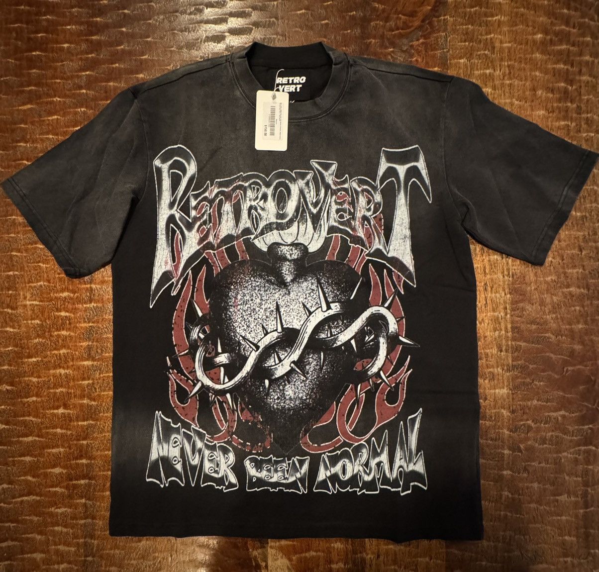 Black Wash Barbed Wire Heart Never Been Normal Tshirt M