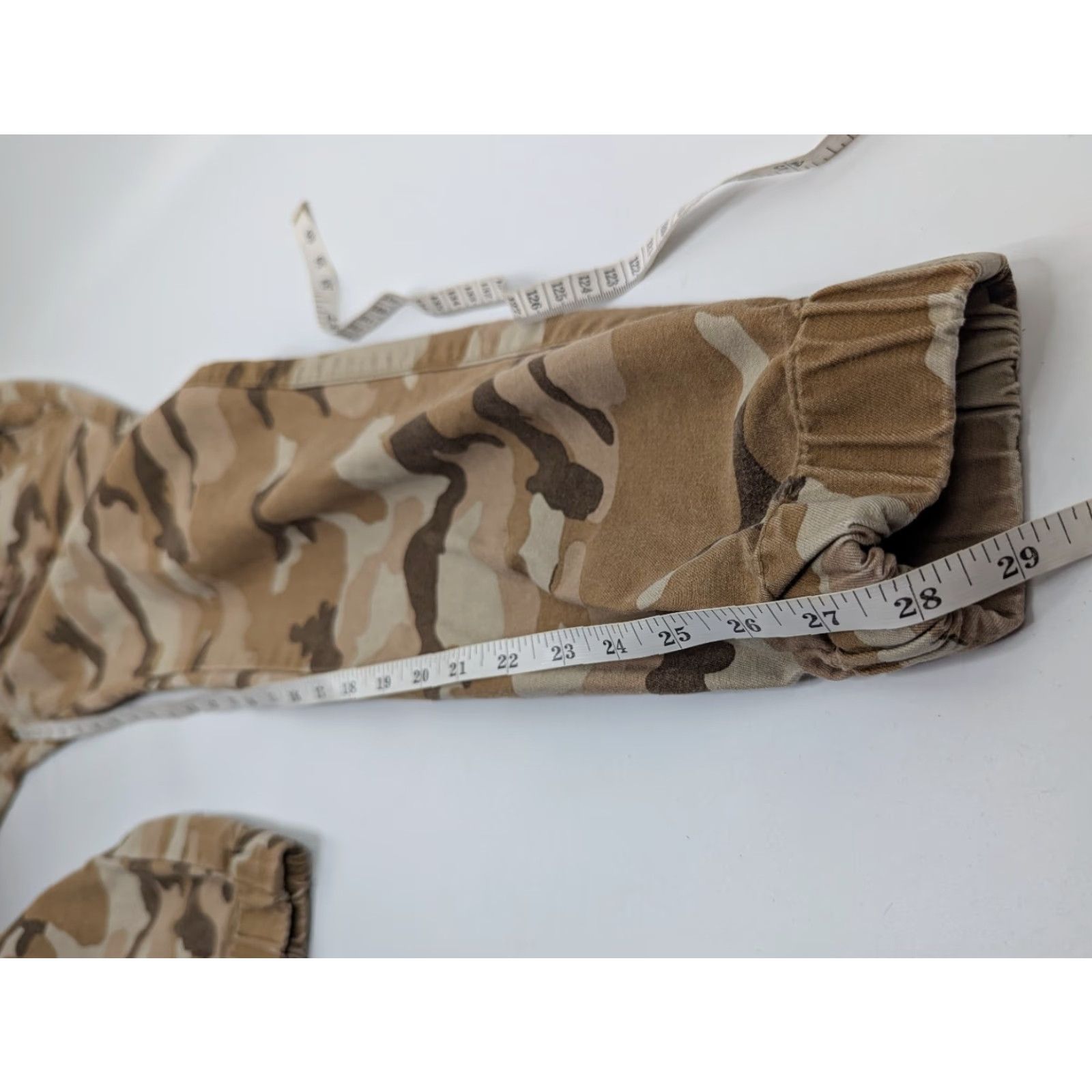 Levi's Levi’s Beige Camo Jogger Pants Men’s 28x32 Drawstring Elastic Waist Tapered Leg Size US 31 - 6 Thumbnail