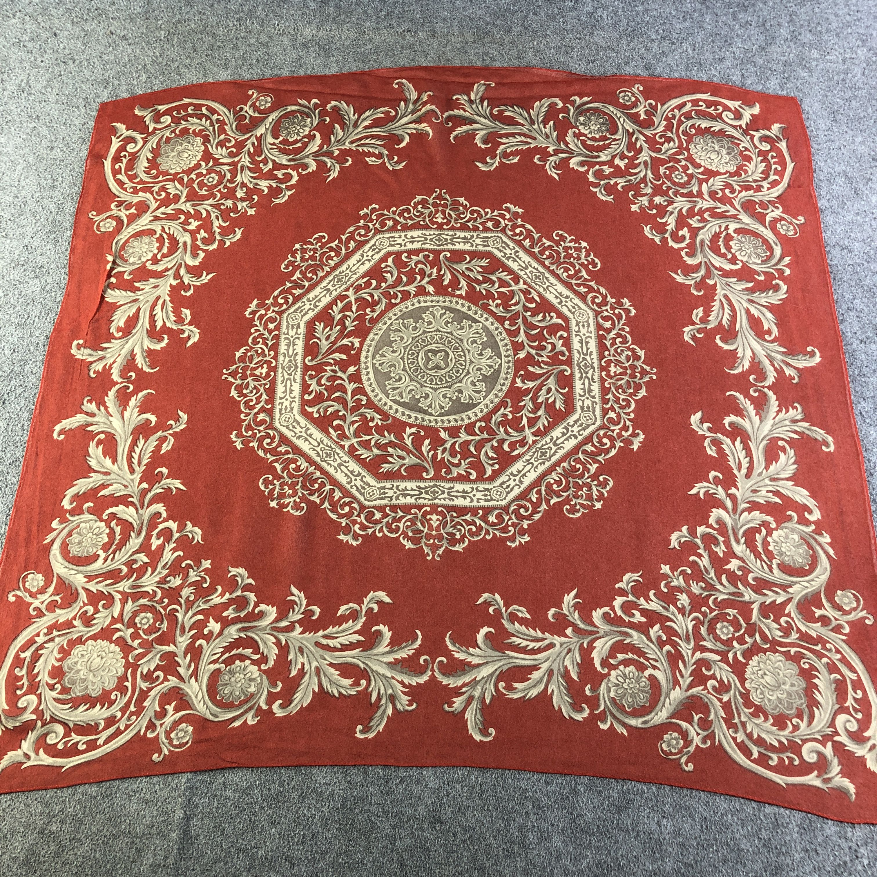 Vintage Unknown Baroque Luxuryd Silk Scarf M1038 Size ONE SIZE - 2 Thumbnail