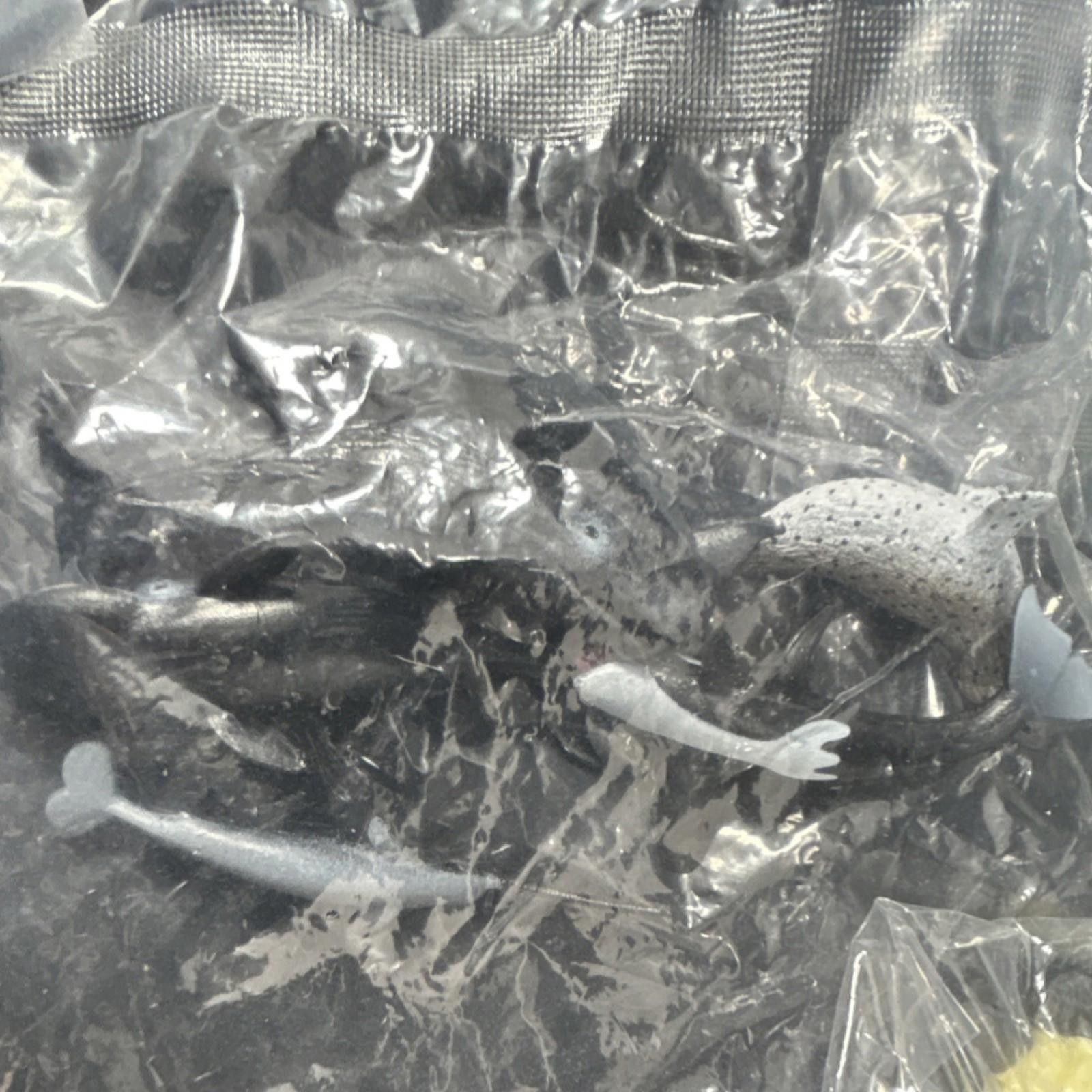 Other Multicolor Plastic Aquarium Decorations Set - Cave, Diver Size ONE SIZE - 5 Thumbnail