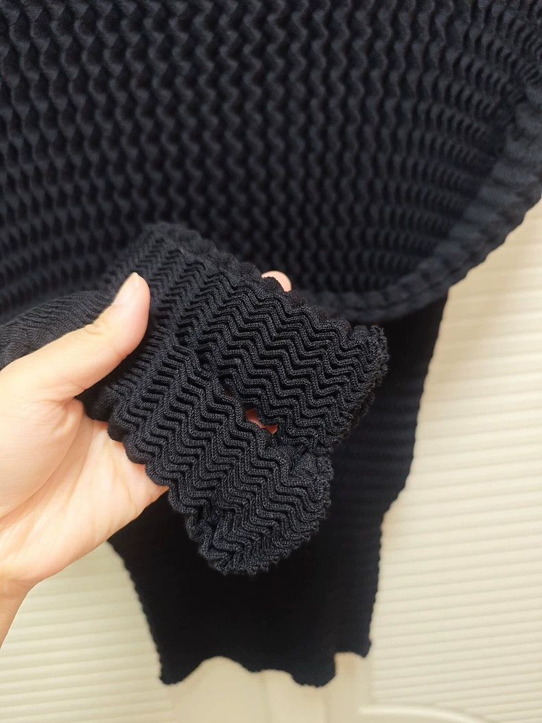 Issey Miyake Issey Miyake size:2 Black main line sponge knitted sweater Size S / US 4 / IT 40 - 6 Thumbnail