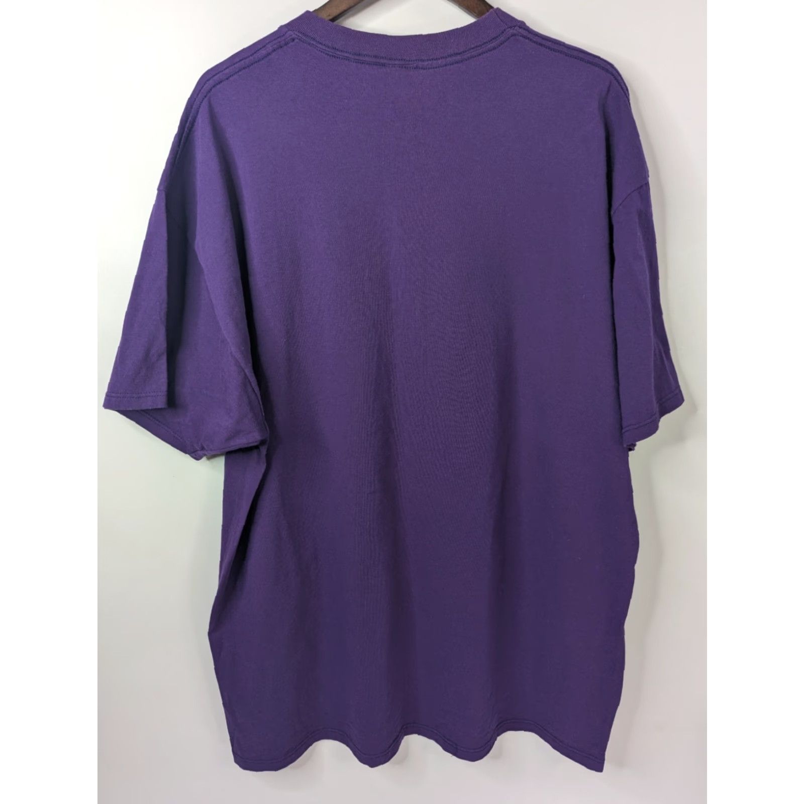 Jerzees VINTAGE Buffalo Bills Resort Casino Promo T-Shirt 2XL Purple Jerzees Short Sleeve Graphic Tee Mens Size US XXL / EU 58 / 5 - 5 Thumbnail