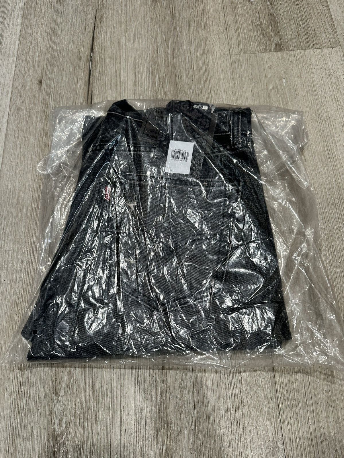 CLOT × Levi's CLOT X Levi’s 501 UNIONRAIL BLACK DENIM SIZE 30 Size US 30 / EU 46 - 9 Thumbnail