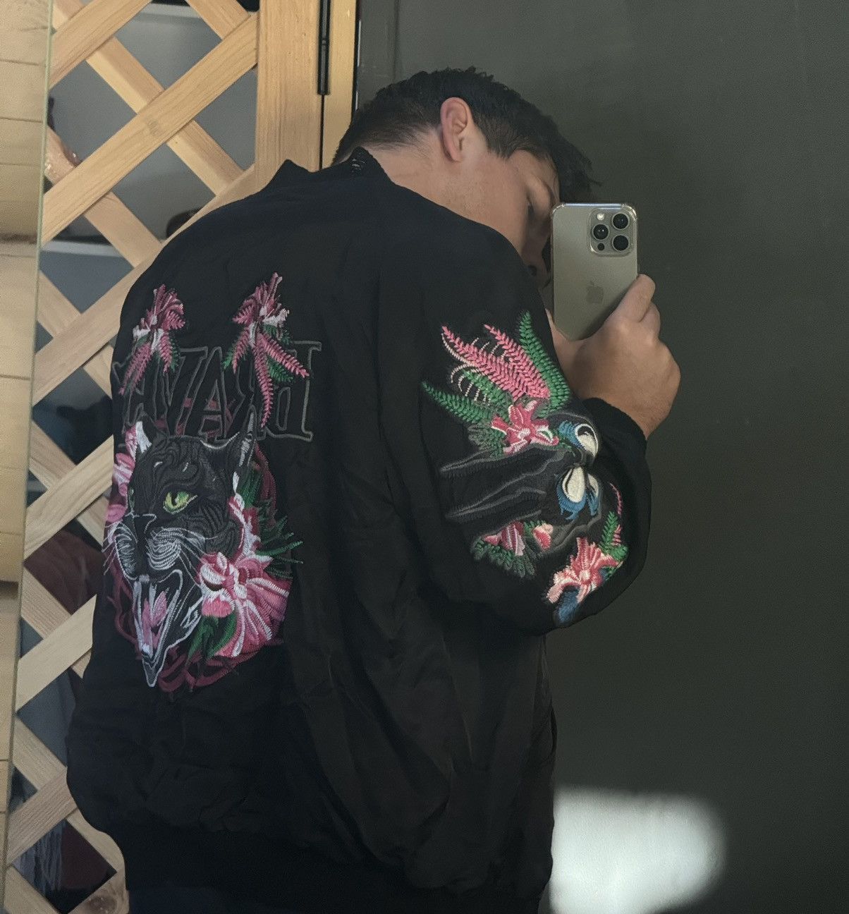 Other Diesel double side silk printed bomber jacket pink black Size US L / EU 52-54 / 3 - 16 Thumbnail
