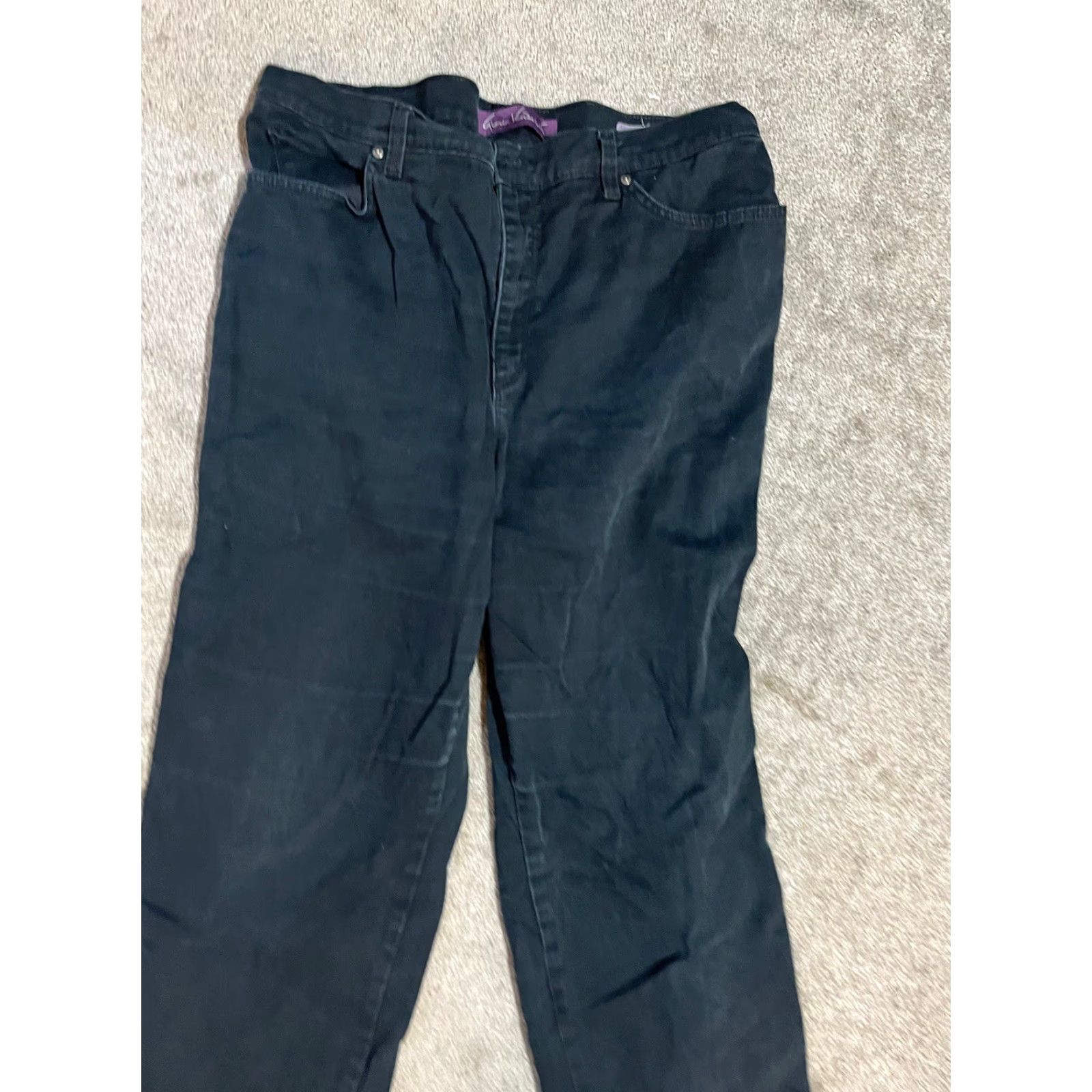 Gloria Vanderbilt Gloria Vanderbilt Jeans Women’s Black Denim Amanda Straight Leg Size 14 Casual 27in Inseam Size 36" / US 14 / IT 50 - 2 Thumbnail