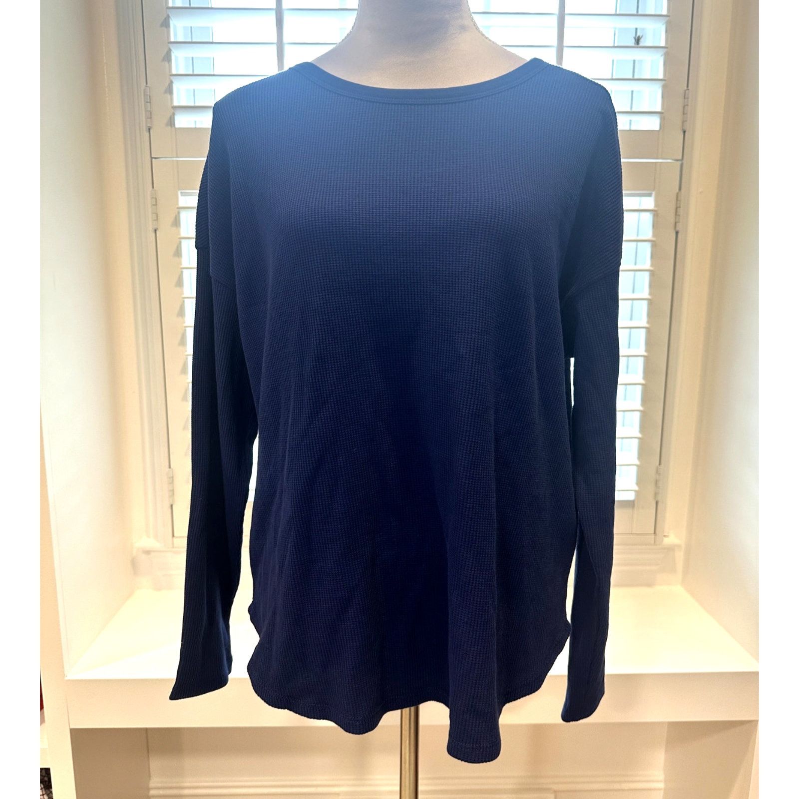 Treasure & Bond Treasure & Bond Women's Blue Long Sleeve Waffle Knit S NWOT Size S / US 4 / IT 40 - 1 Thumbnail