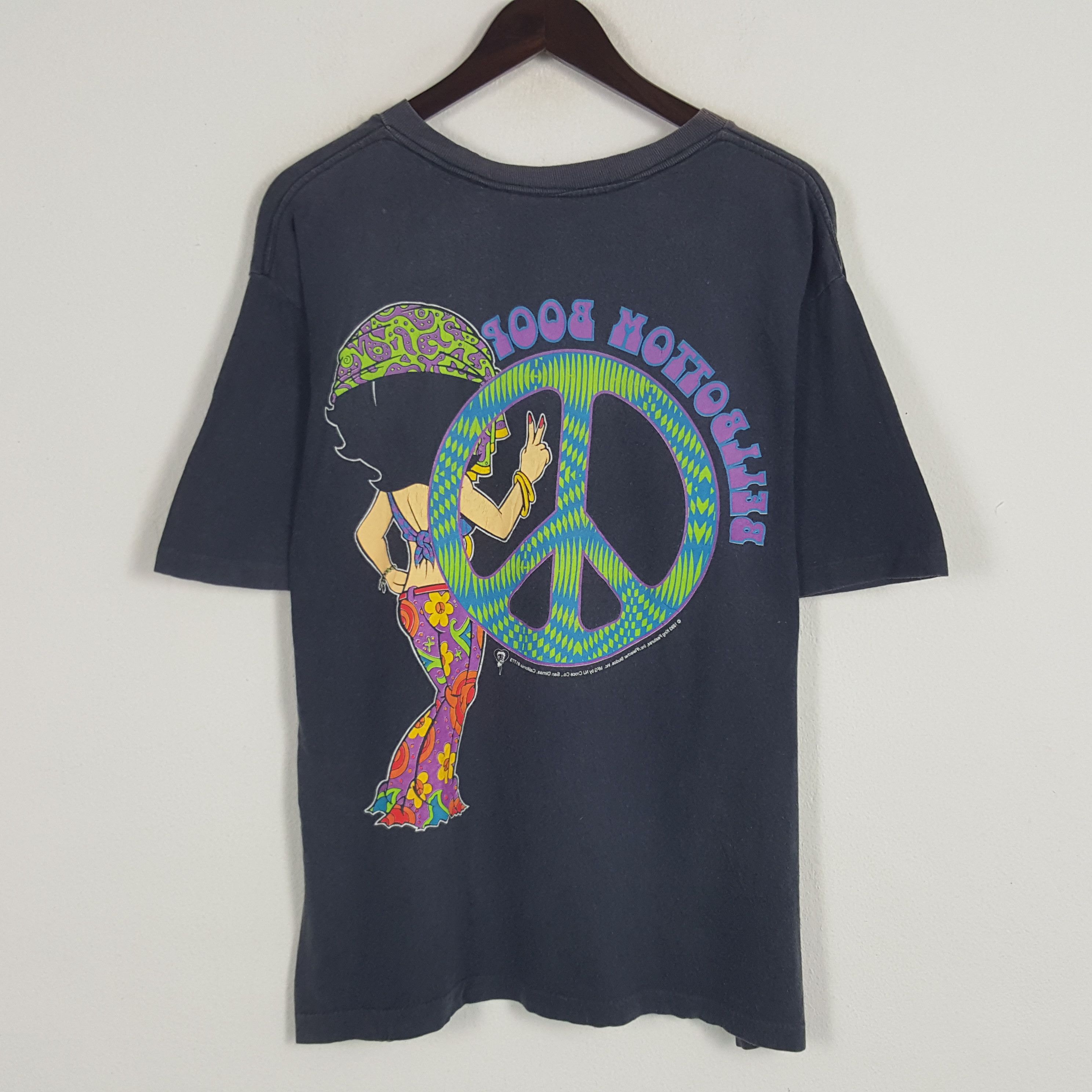 Vintage Vintage Bellbottom Boop Tshirt Size US L / EU 52-54 / 3 - 3 Thumbnail