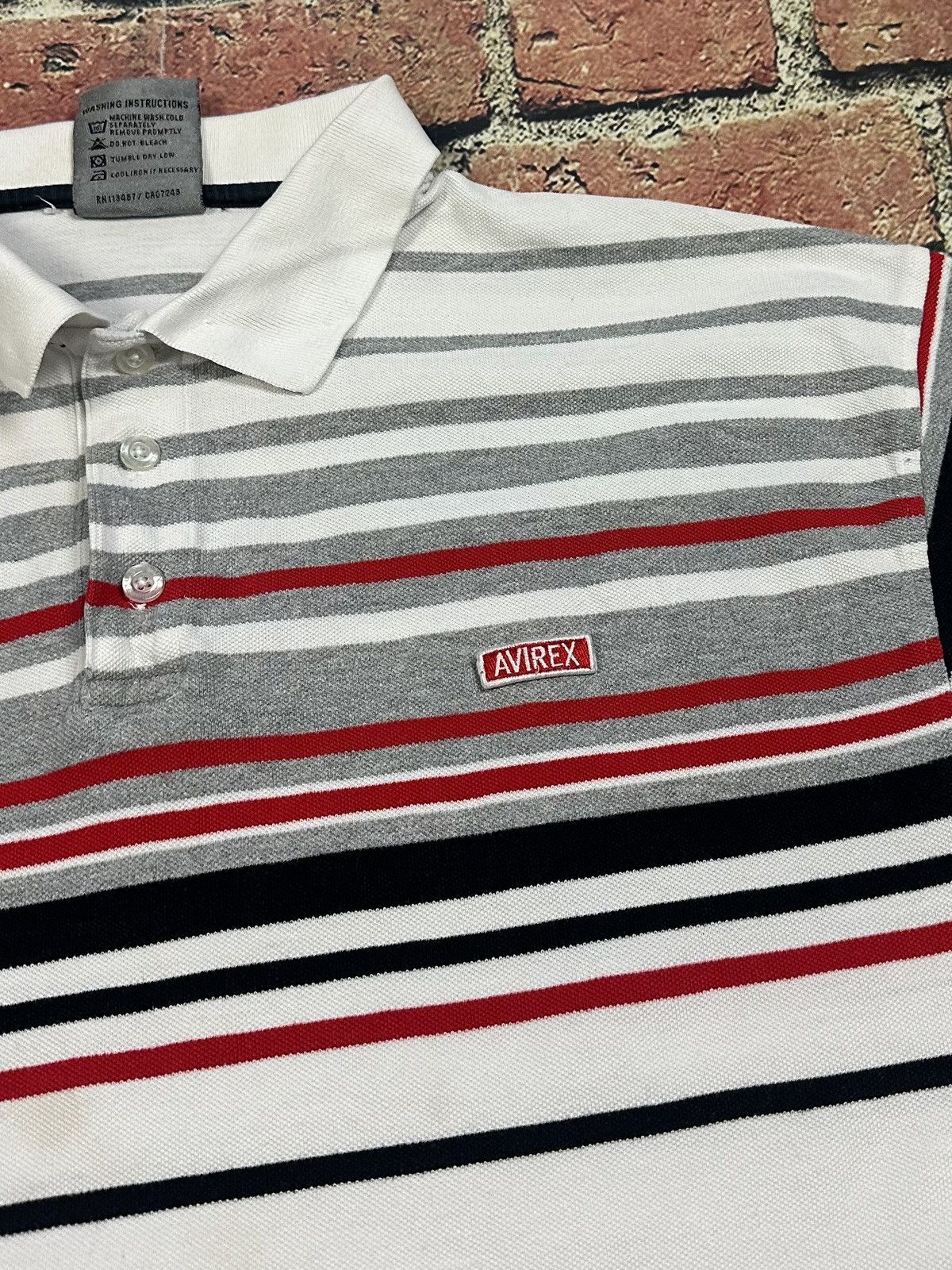Avirex Vintage Avirex White Black Red Stripe Y2K Hip Hop Polo Shirt Size US XL / EU 56 / 4 - 4 Thumbnail