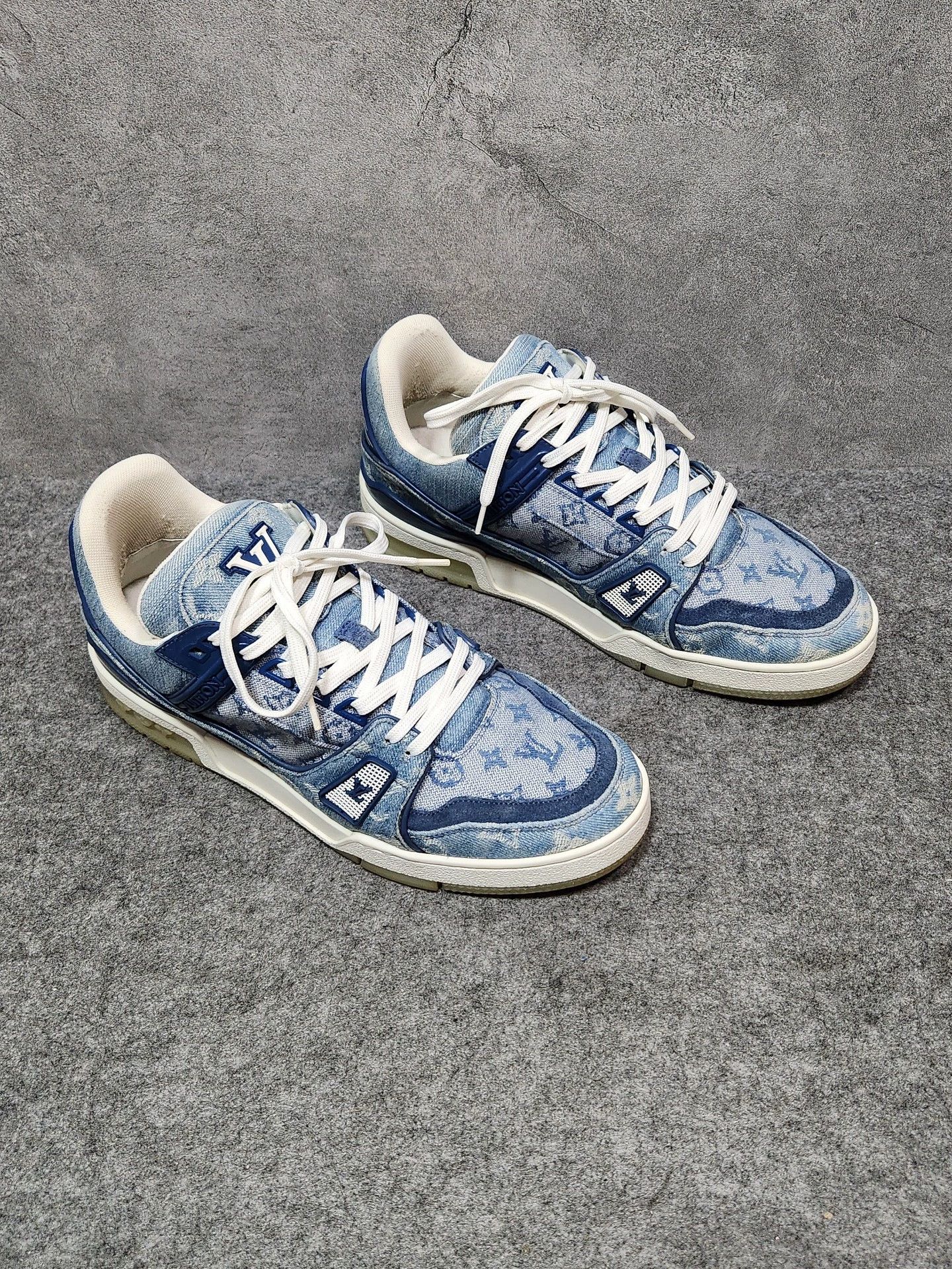Louis Vuitton LOUIS VUITTON denim all-over print low-top casual sneakers Size US 7.5 / EU 40-41 - 3 Thumbnail
