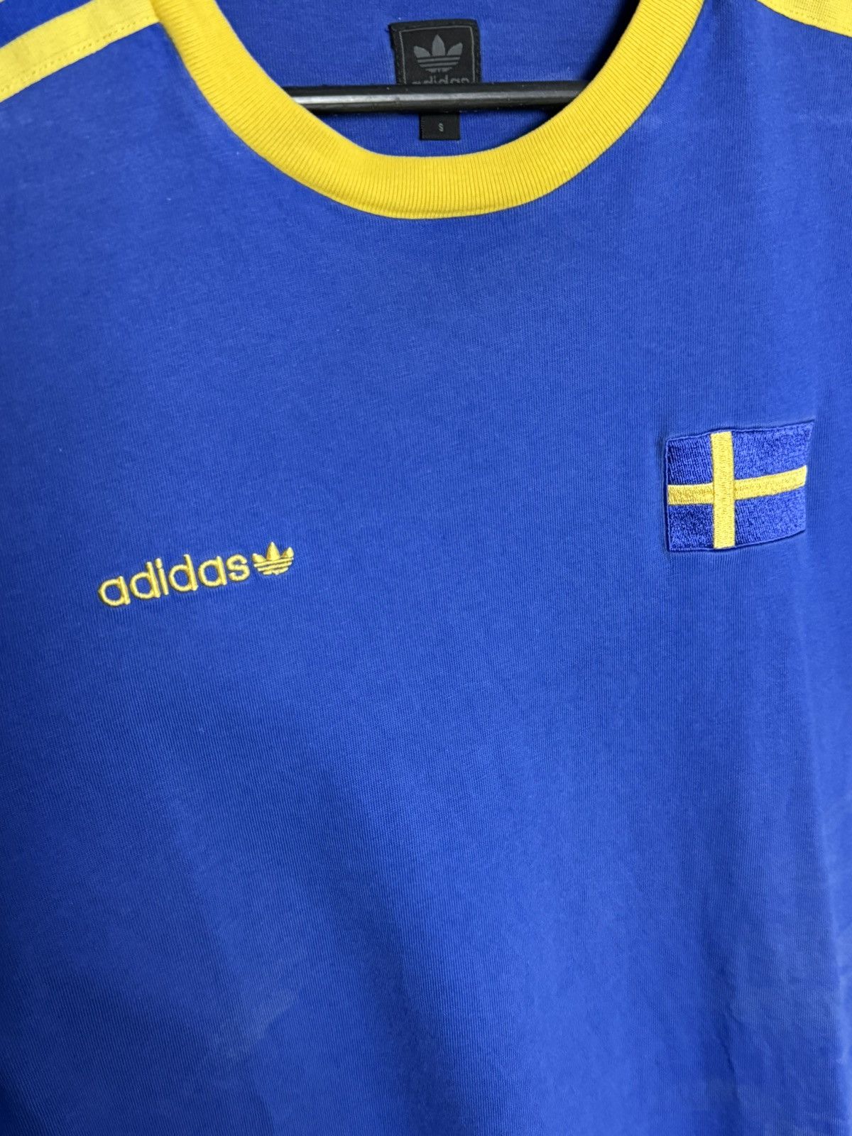 Adidas Adidas Originals Sweden National Team Retro Football Jersey Size US S / EU 44-46 / 1 - 3 Thumbnail