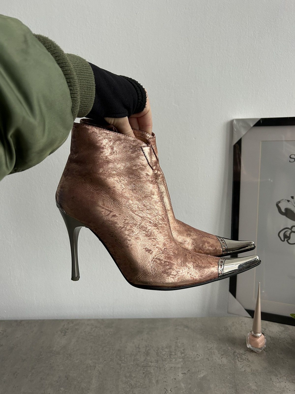 Vintage rare Y2K heels boots avant garde 00s 90s