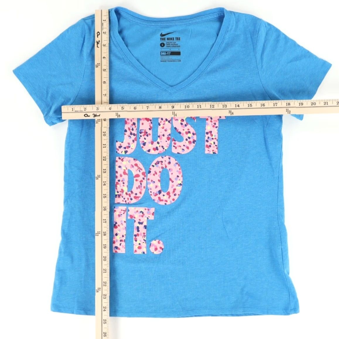 Nike Nike Shirt Women L Blue Just Do It. Graphic Solid V-Neck T-Shirt Size L / US 10 / IT 46 - 3 Thumbnail