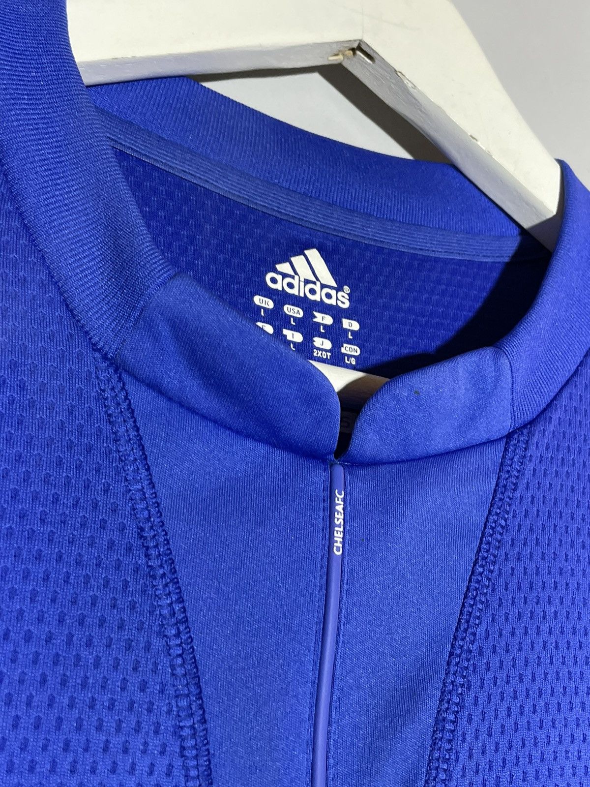 Adidas × Chelsea Soccer Chelsea FC Adidas 2009/10 Home Football Shirt Size US M / EU 48-50 / 2 - 5 Thumbnail