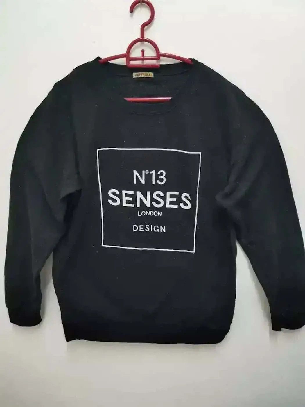 Vintage Vintage Raffrule N13 Senses London Design Sweatshirt Size US L / EU 52-54 / 3 - 1 Thumbnail