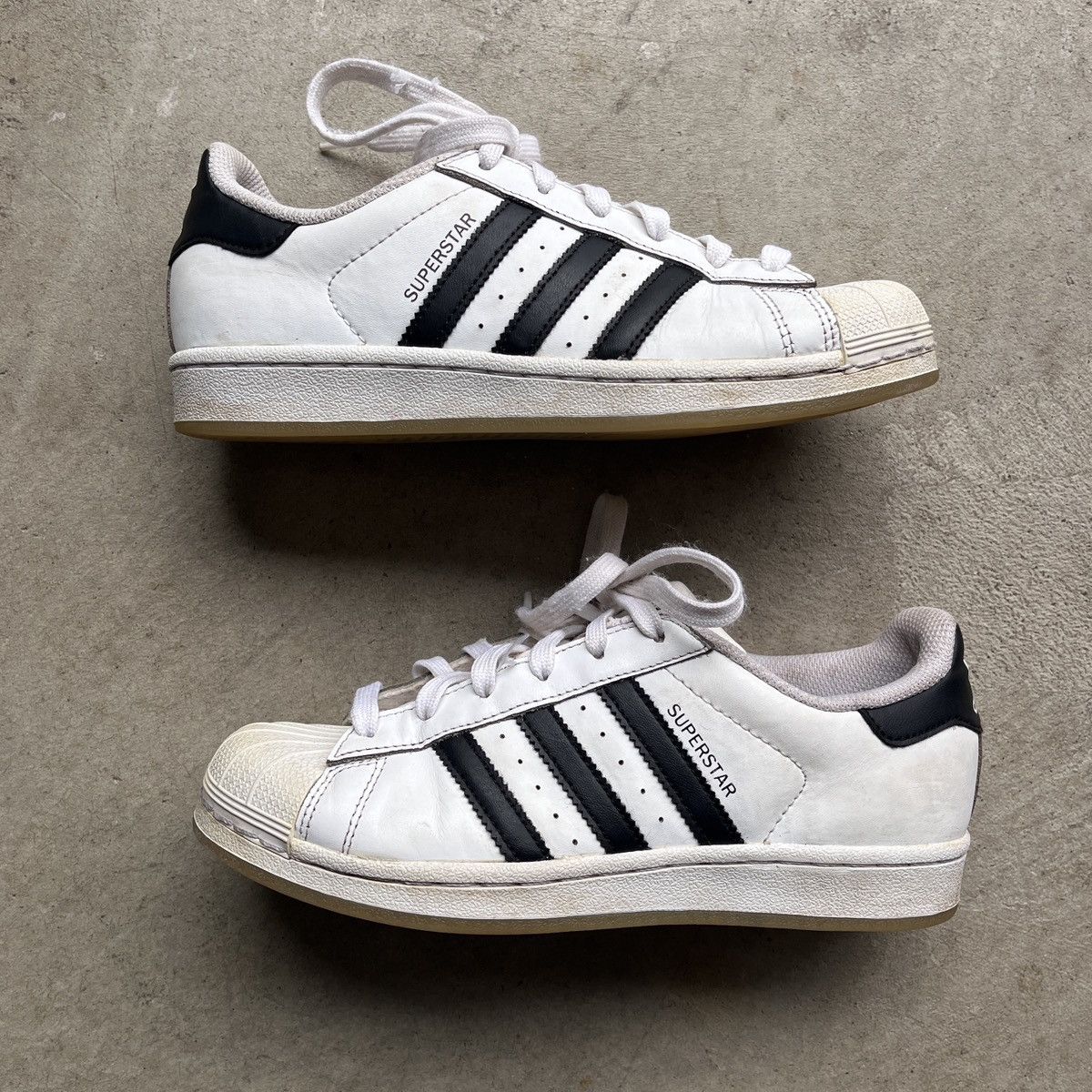 Adidas Adidas Superstar Big Kid’s Shoes White - Black B42369 Size US 6 / IT 36 - 2 Thumbnail