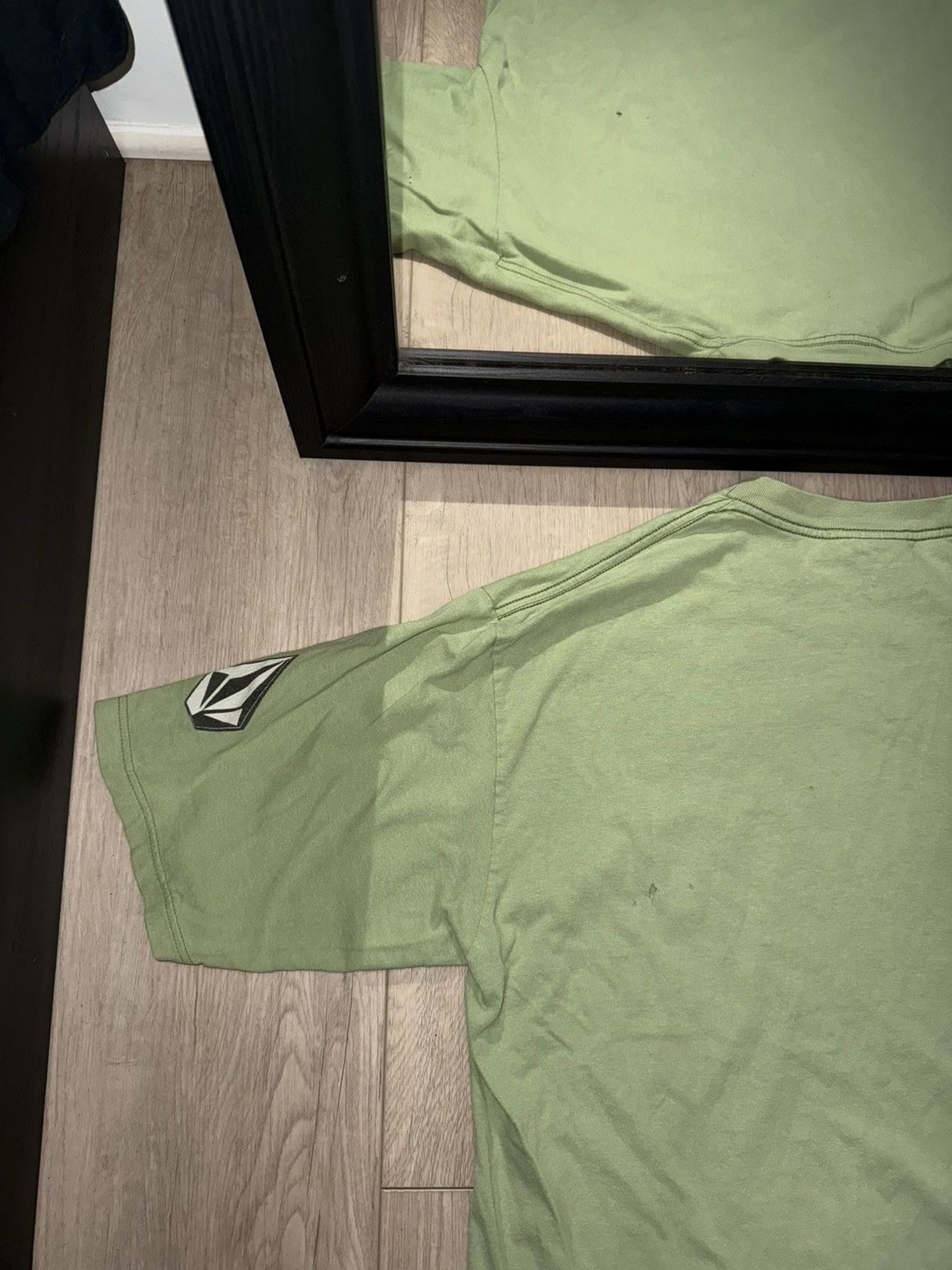 Vintage × Volcom Vintage / Y2K 90s Volcom Grunge Logo Shirt Size US XL / EU 56 / 4 - 4 Thumbnail