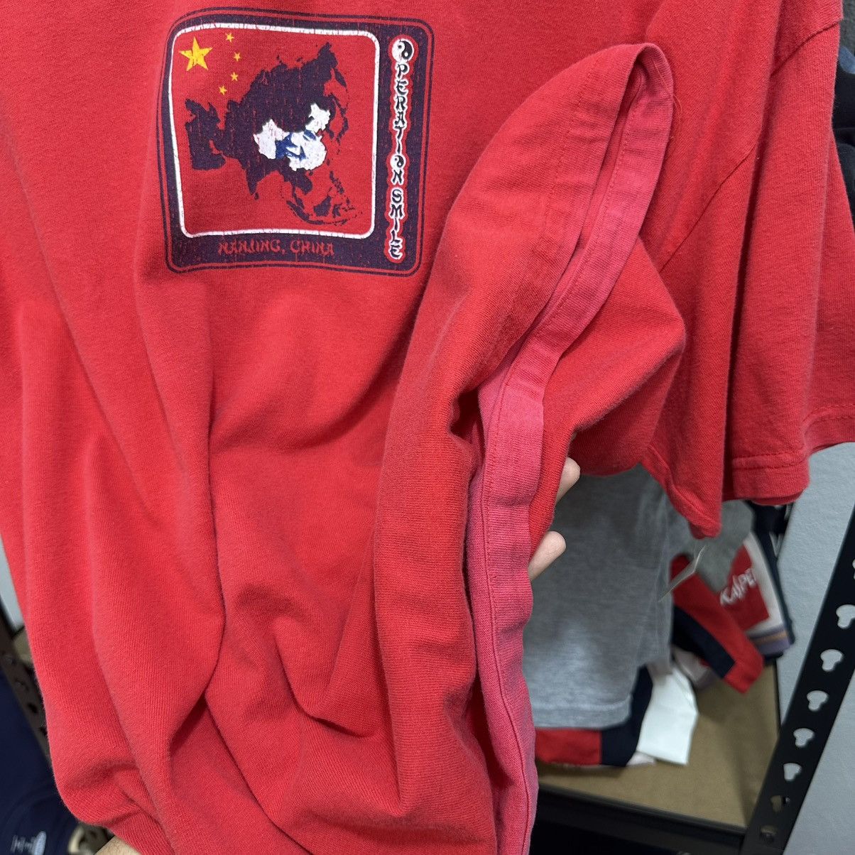 Other × Vintage Vintage Operation Smile China Tees Size US L / EU 52-54 / 3 - 4 Thumbnail