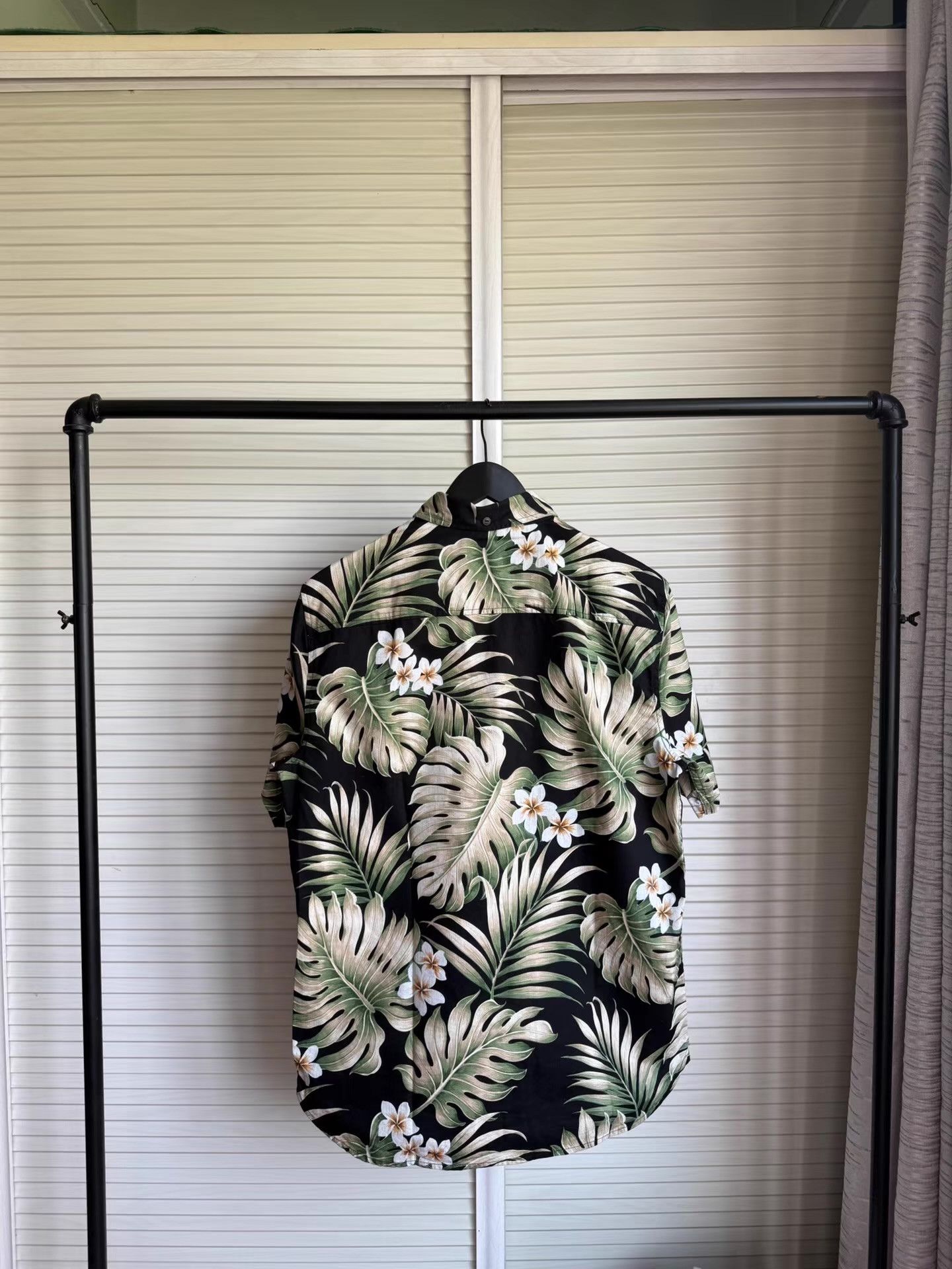 Vintage Vintage Floral Shirt Q17 Size US M / EU 48-50 / 2 - 4 Thumbnail