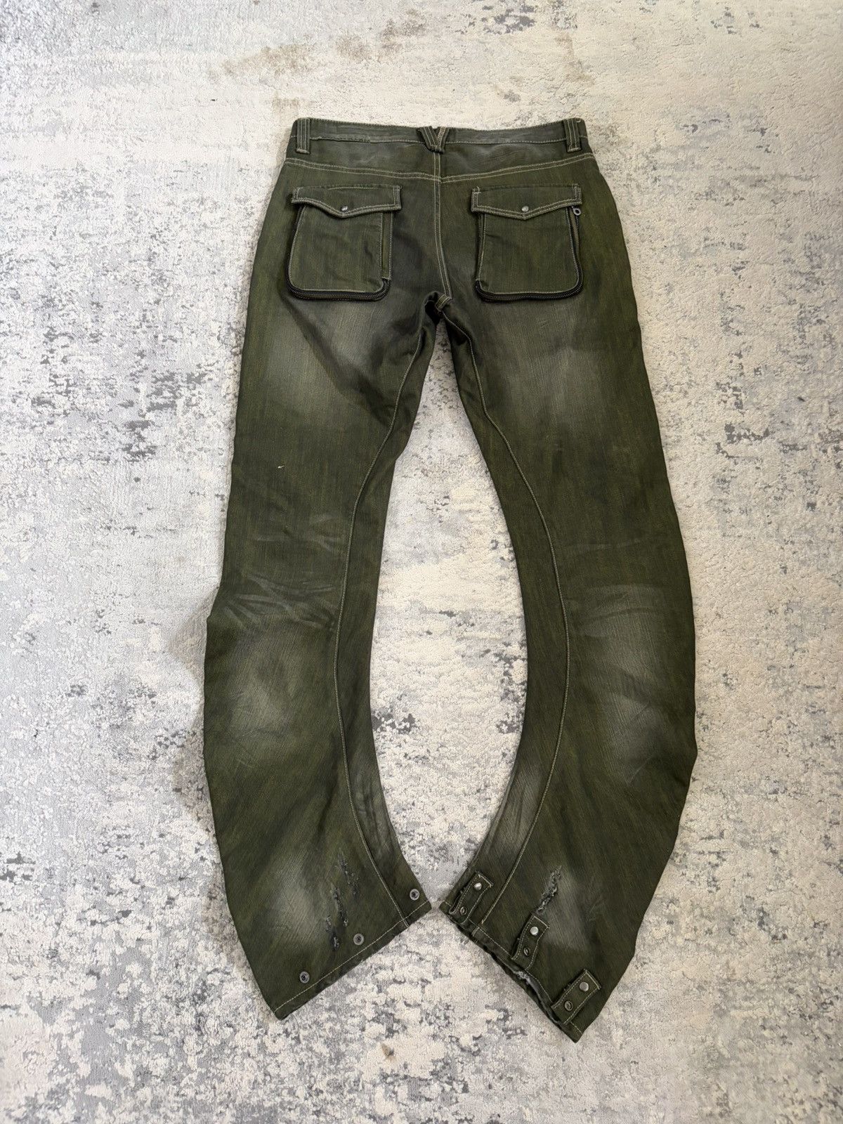 PPFM Military Green Curved Leg Bootcut Denim Size US 35 - 7 Thumbnail