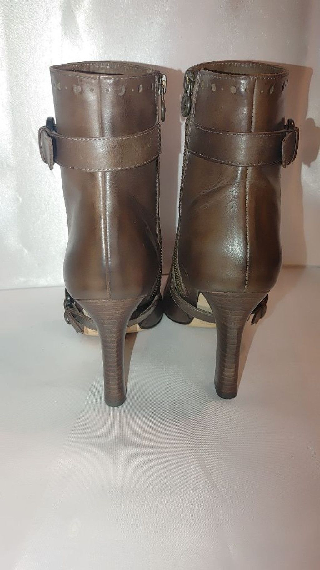 Leon Louis Leon Max (Max Studio) Paula Leather Bootie Size 8 Size US 8 / IT 38 - 7 Thumbnail