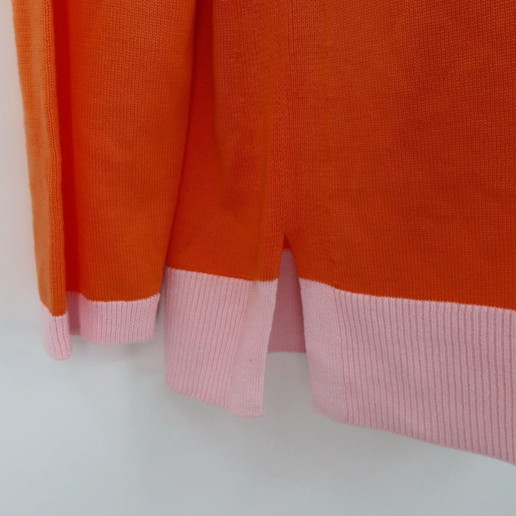 Talbots Talbots Sweater Women Petites SP Small Orange Pink Trim V Neck NEW Size S / US 4 / IT 40 - 5 Thumbnail