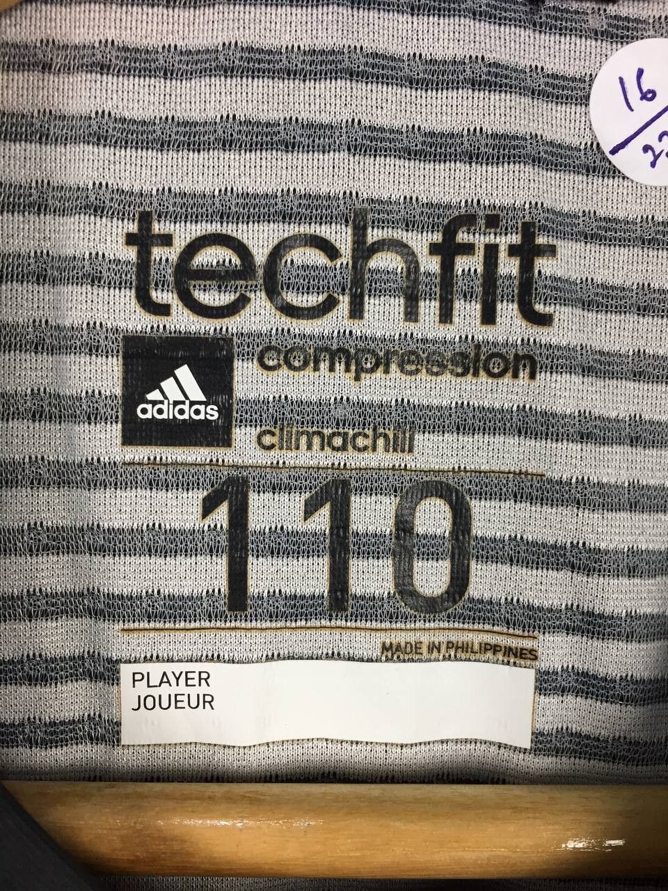 Adidas × Vintage Adidas Techfit Compression Climachill Activewear Tee Size US XS / EU 42 / 0 - 8 Thumbnail