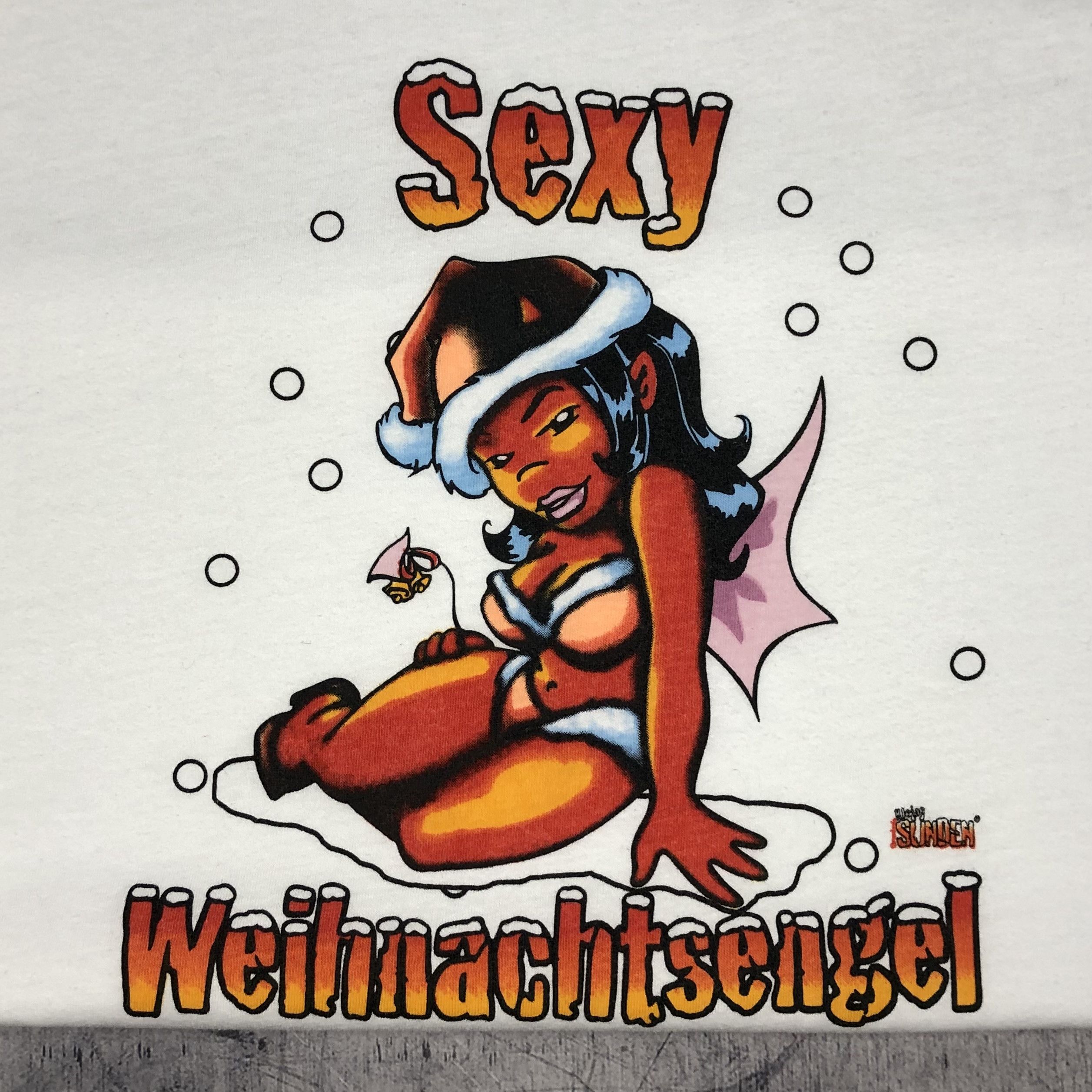 Vintage Y2K Sexy Hot Christmas Angel Tee Size US M / EU 48-50 / 2 - 2 Thumbnail