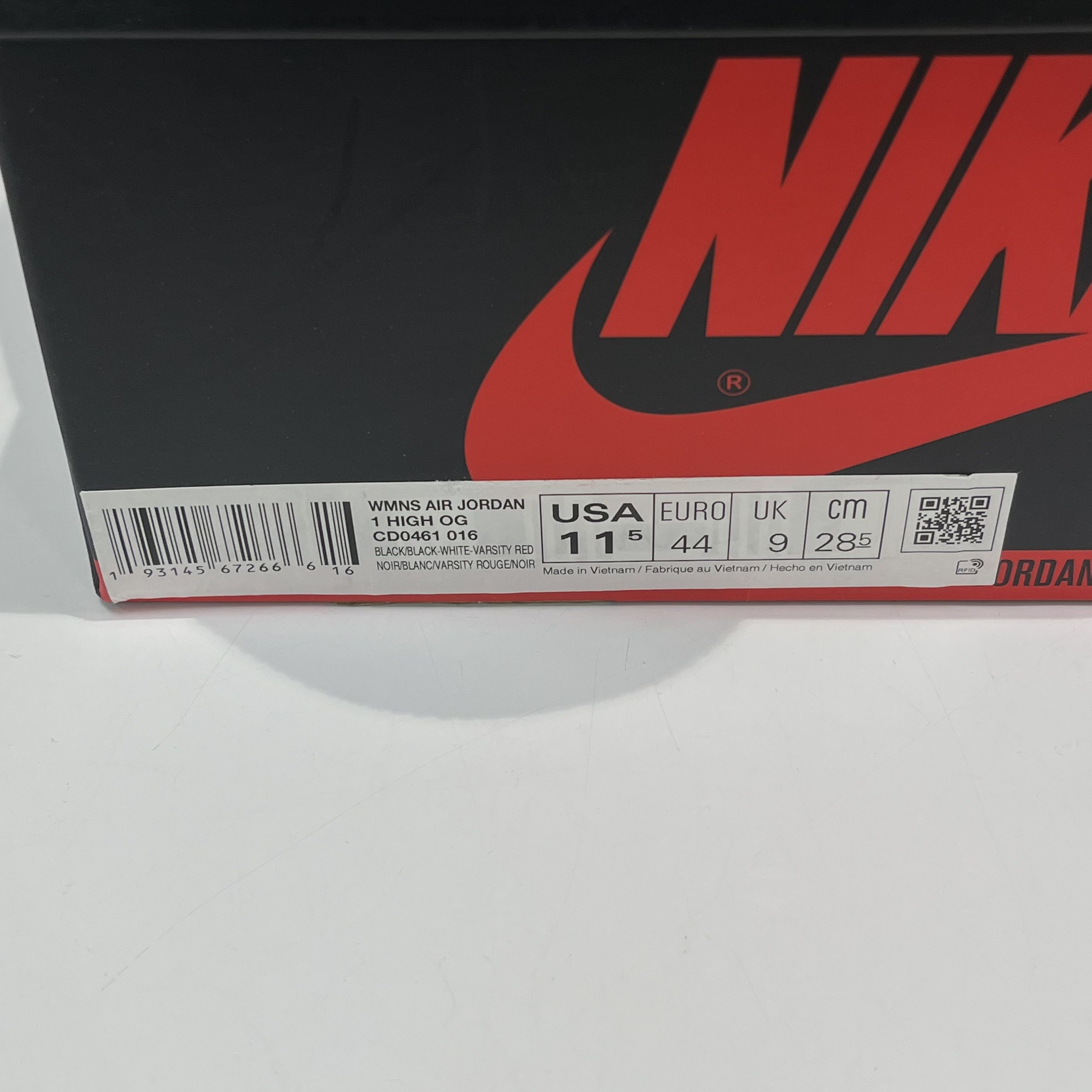 Nike Air Jordan 1 Retro High Satin Black Toe (W) Size US 11.5 / EU 44-45 - 7 Thumbnail