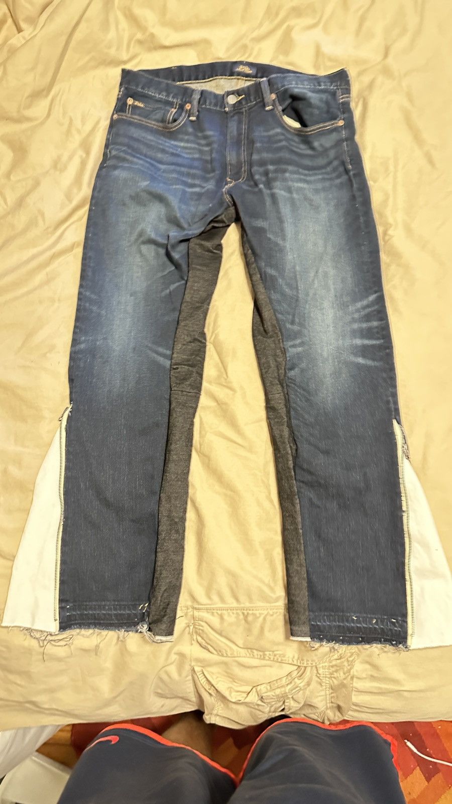 POLO CUSTOM ZIPPER FLARE JEANS