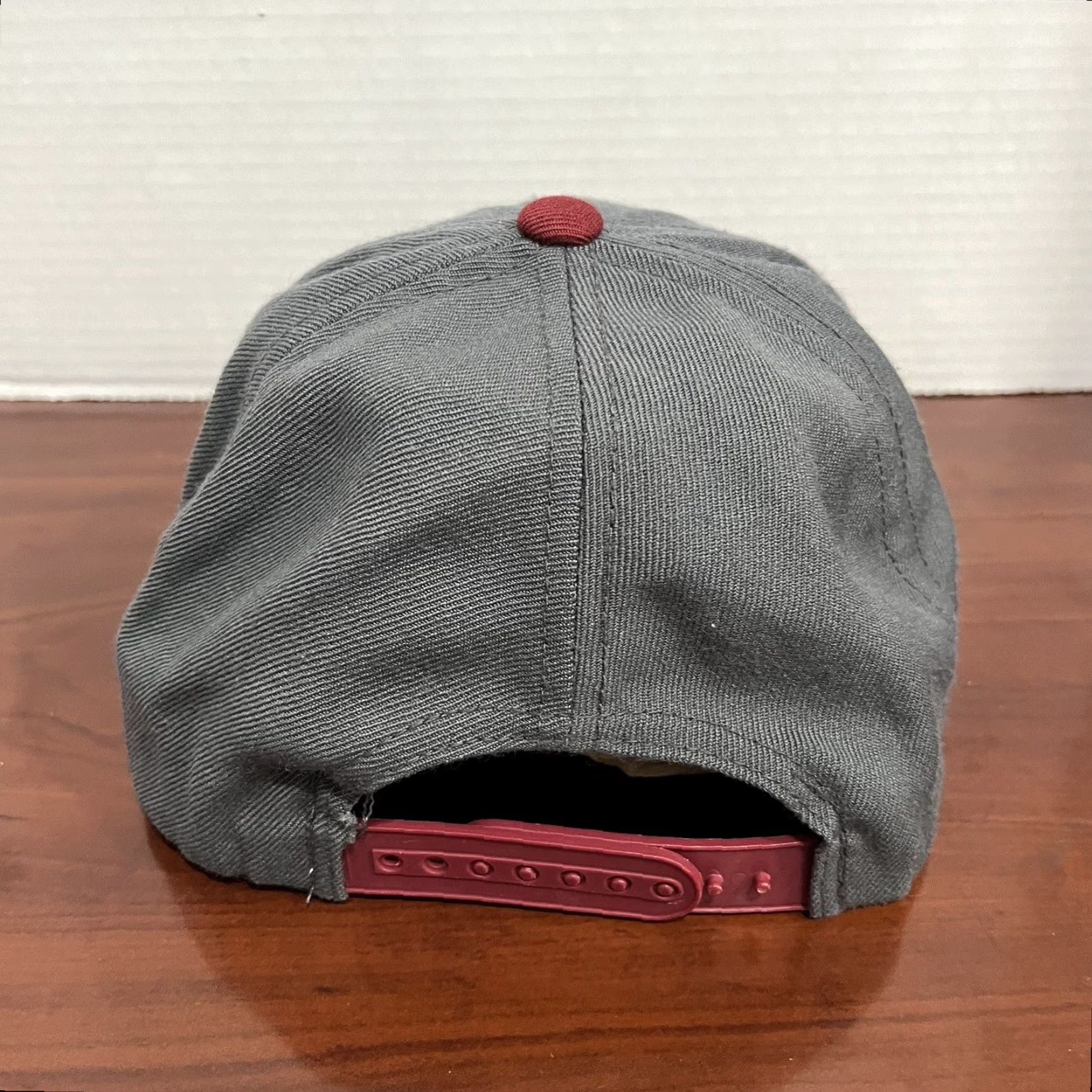 Brixton Brixton Hat Cap Snap Back Gray Red Adjustable Flat Brim Mens Wool Size ONE SIZE - 4 Thumbnail