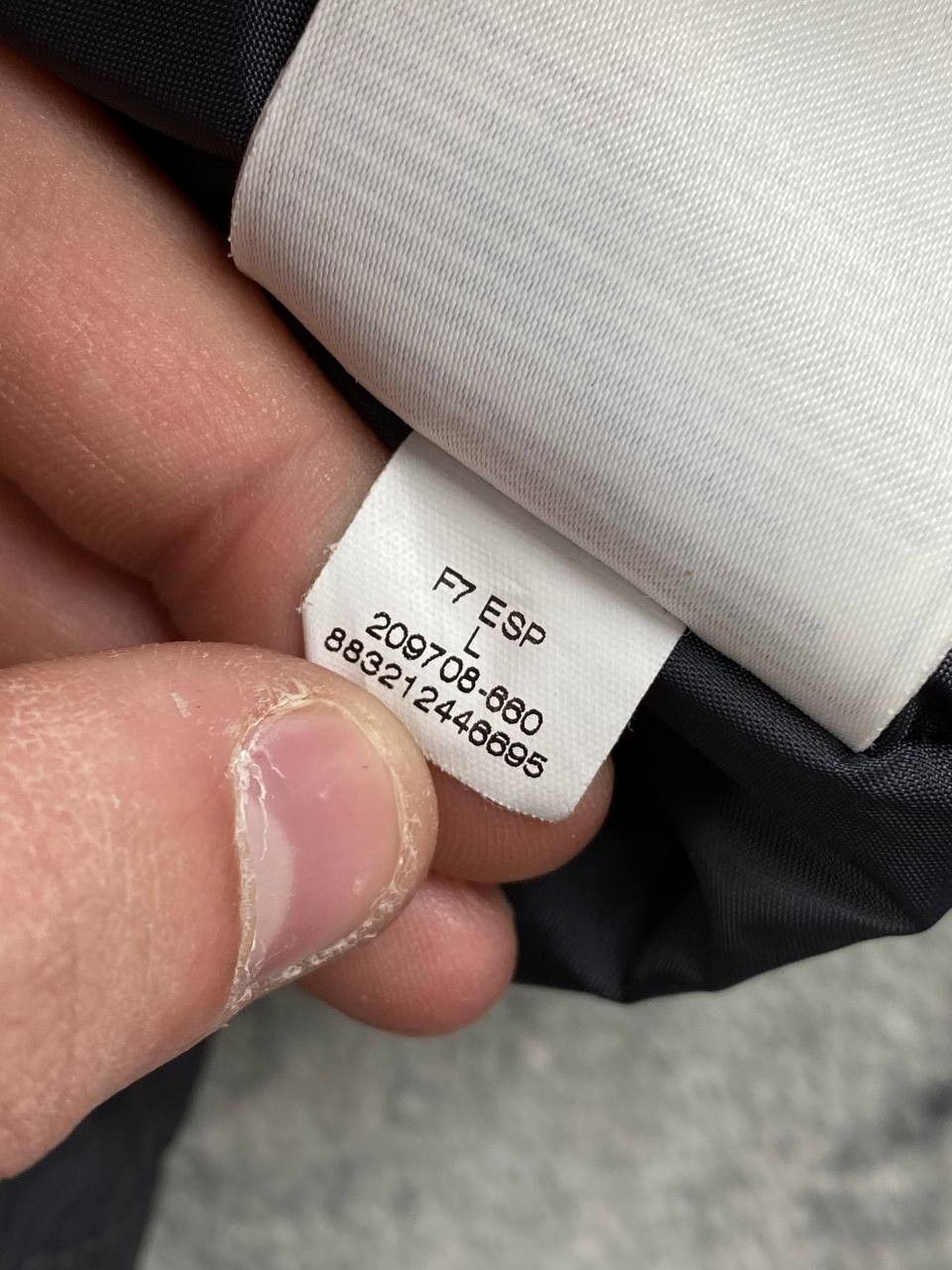 Nike ACG Vintage Nike ACG Ski Tracksuit Jacket And Pants Women Size L / US 10 / IT 46 - 13 Thumbnail