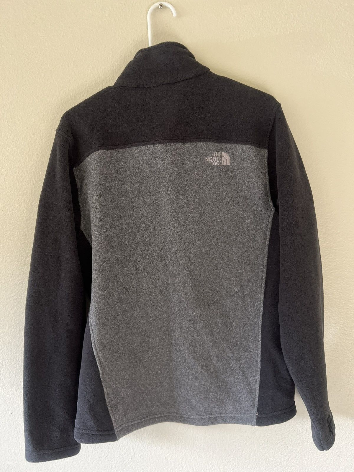 The North Face NWT The North Face RDT300Fleece CharcoalGreyHeather/TNFBlack Size US S / EU 44-46 / 1 - 7 Thumbnail