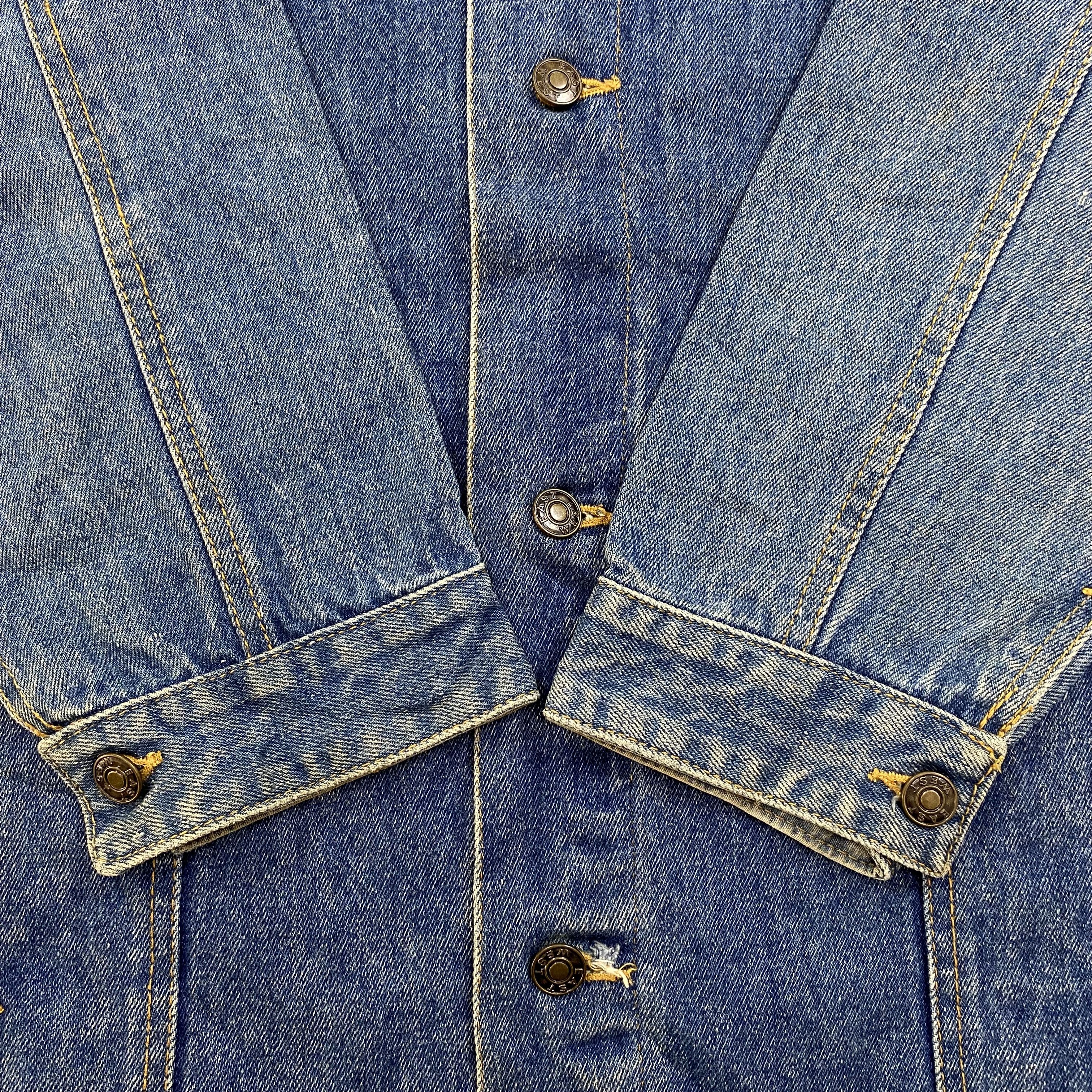 Vintage Vintage 90s American Beauties Horse Embroidery Denim-J647 Size US L / EU 52-54 / 3 - 12 Thumbnail