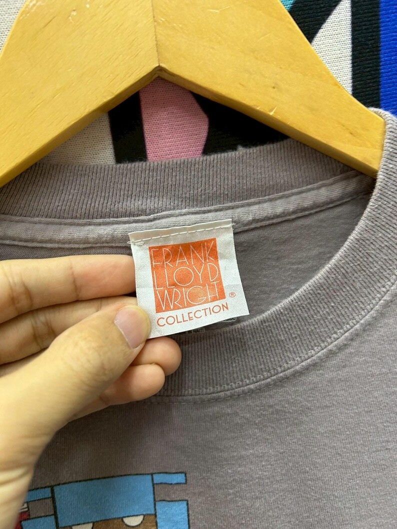 Vintage Vintage 2000s Frank Lloyd Wright Art tshirt size M Size US M / EU 48-50 / 2 - 4 Thumbnail