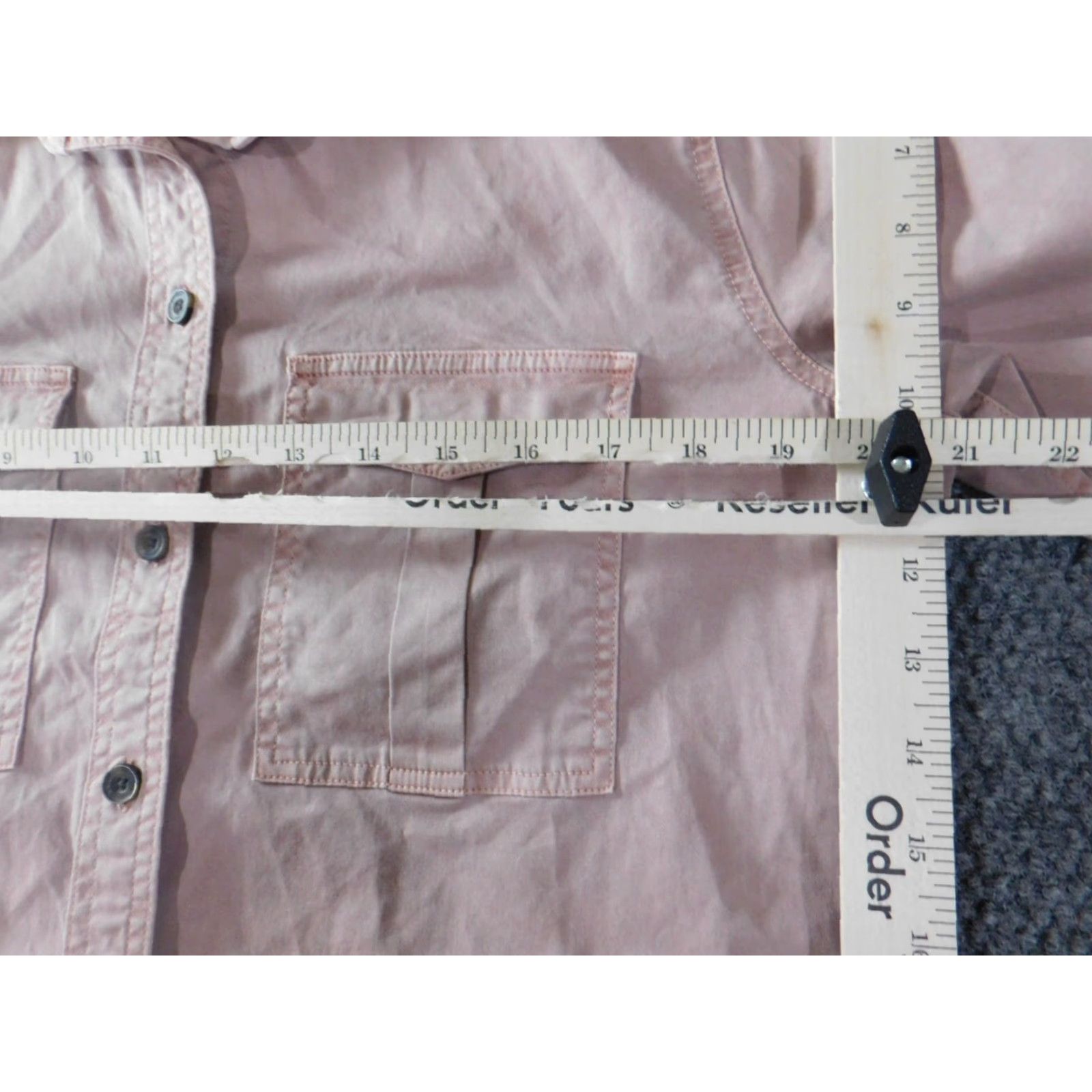 Abercrombie & Fitch Abercrombie & Fitch Mens Shirt Medium pink classic casual button up Size US M / EU 48-50 / 2 - 5 Thumbnail