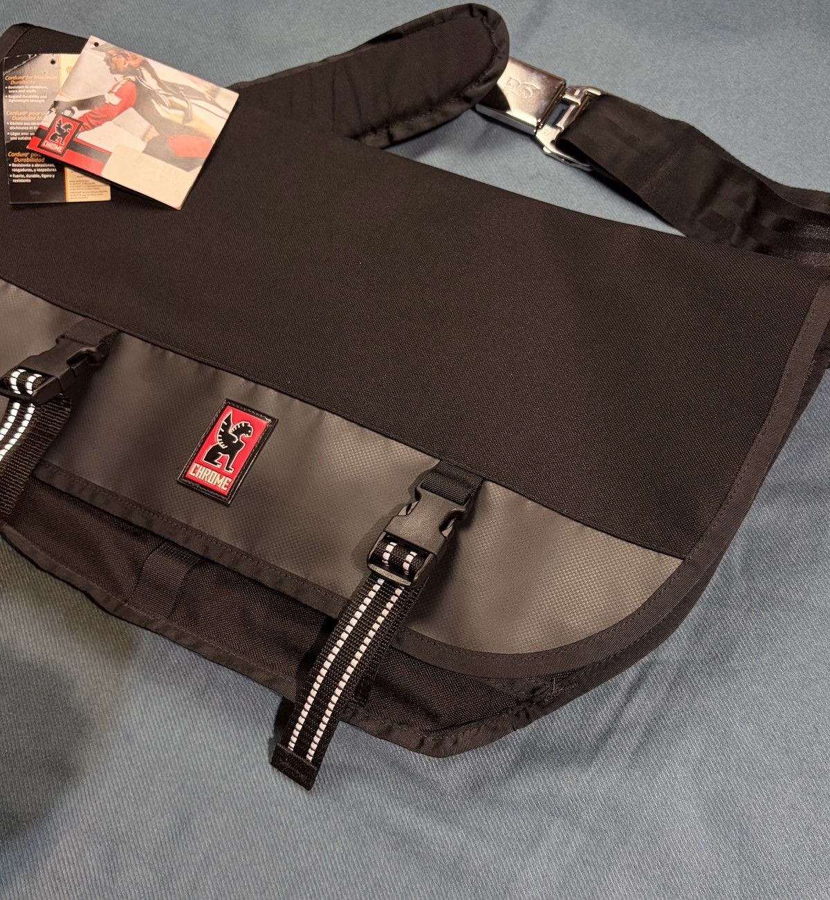 Chrome Industries Chrome Industries Steel Buckle Messenger Nylon Bag Size ONE SIZE - 4 Thumbnail