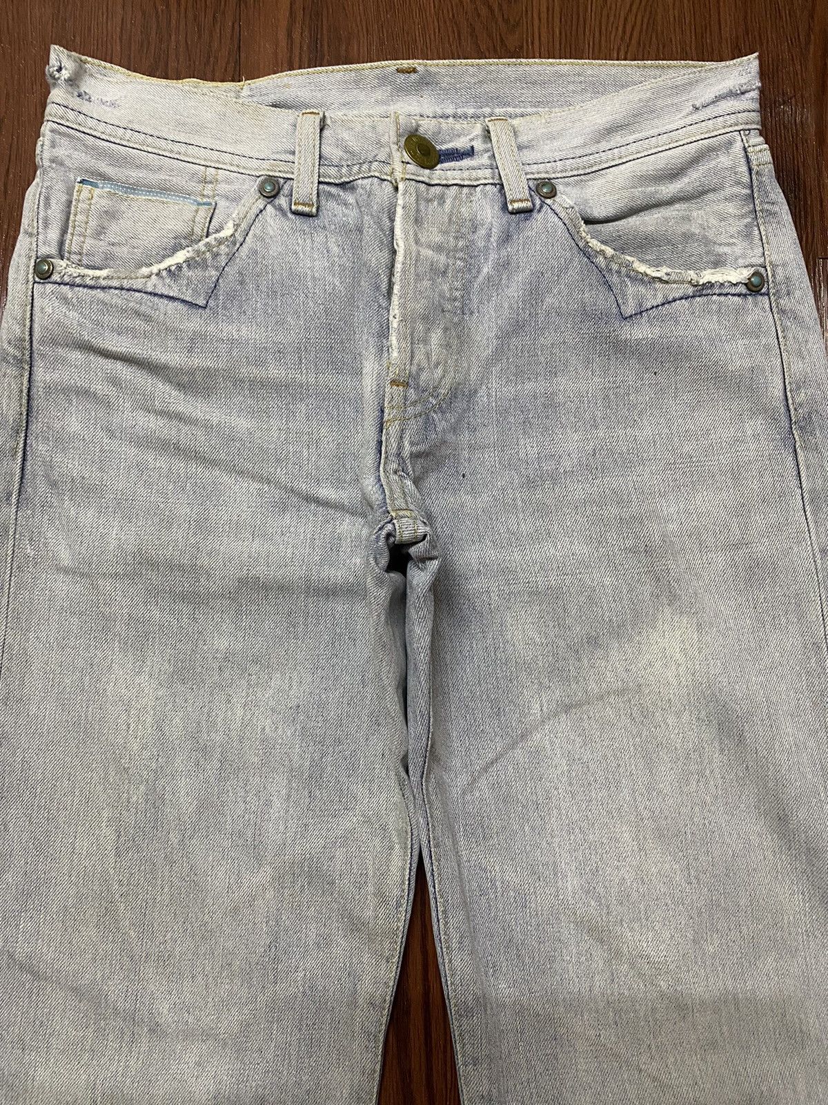 Levi's Vintage Clothing Vintage Levis 705 90’s Selvedge Faded Wash Distressed Jeans Size US 29 - 3 Thumbnail