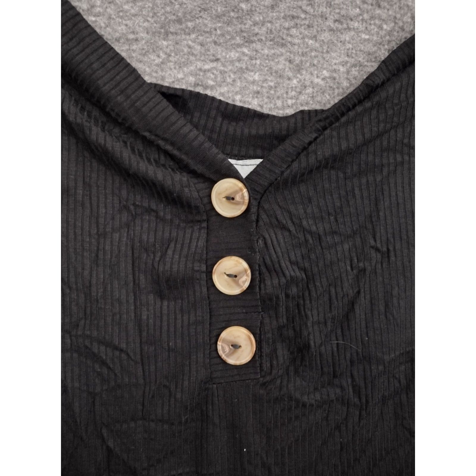 Vintage MAGIA Bodysuit Shirt Black Ribbed 3 Button Short Sleeve Size L Womens Size L / US 10 / IT 46 - 3 Thumbnail
