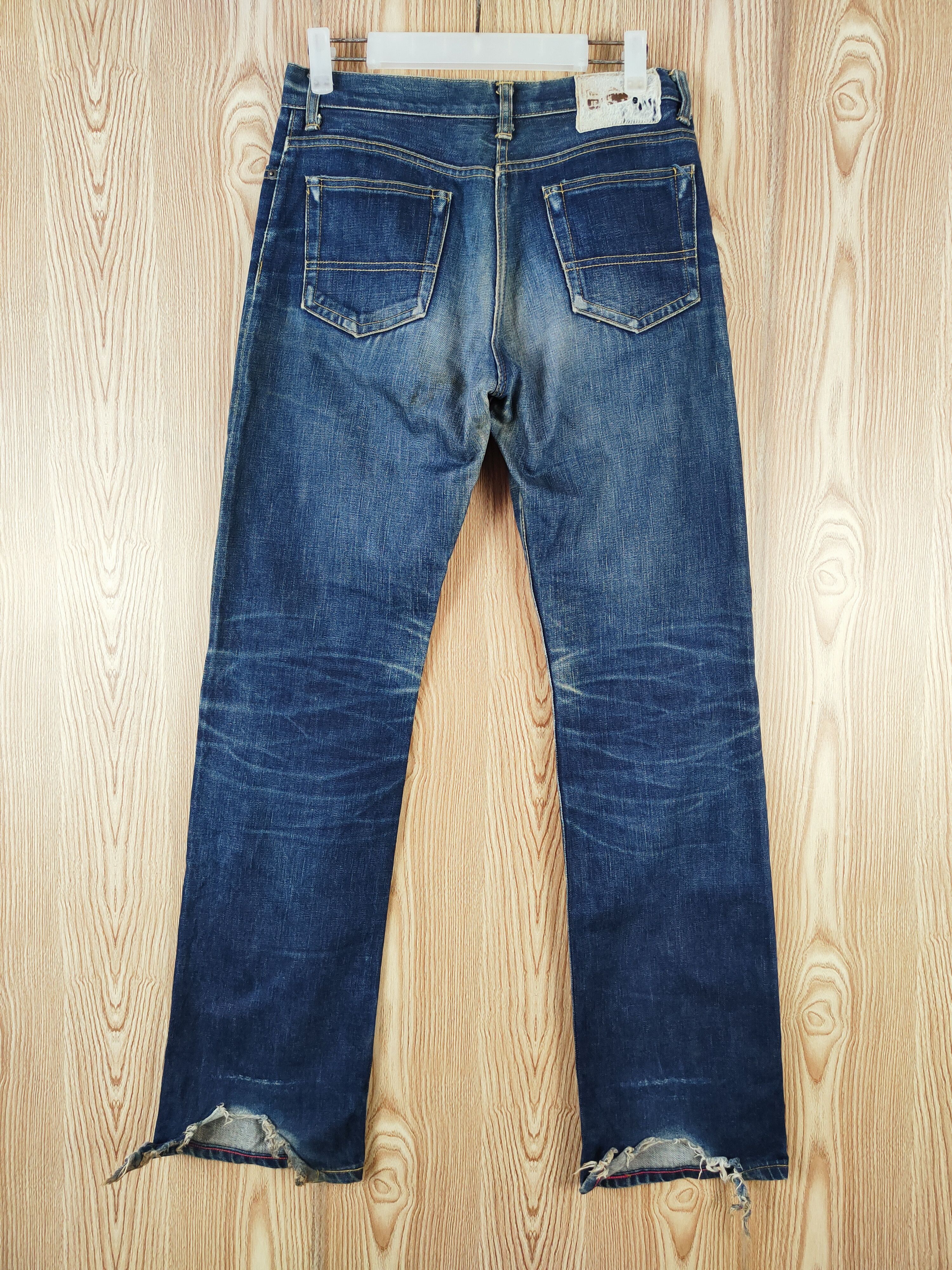 Japanese Brand Paul Smith selvedge Dark Blue Distressed Ripped Jeans #W604 Size 27" / US 4 / IT 40 - 8 Thumbnail
